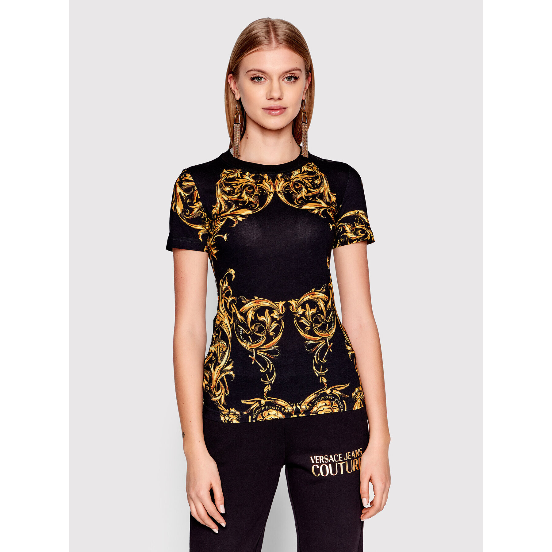 Versace Jeans Couture Тишърт Regalia 72HAH608 Черен Regular Fit - Pepit.bg