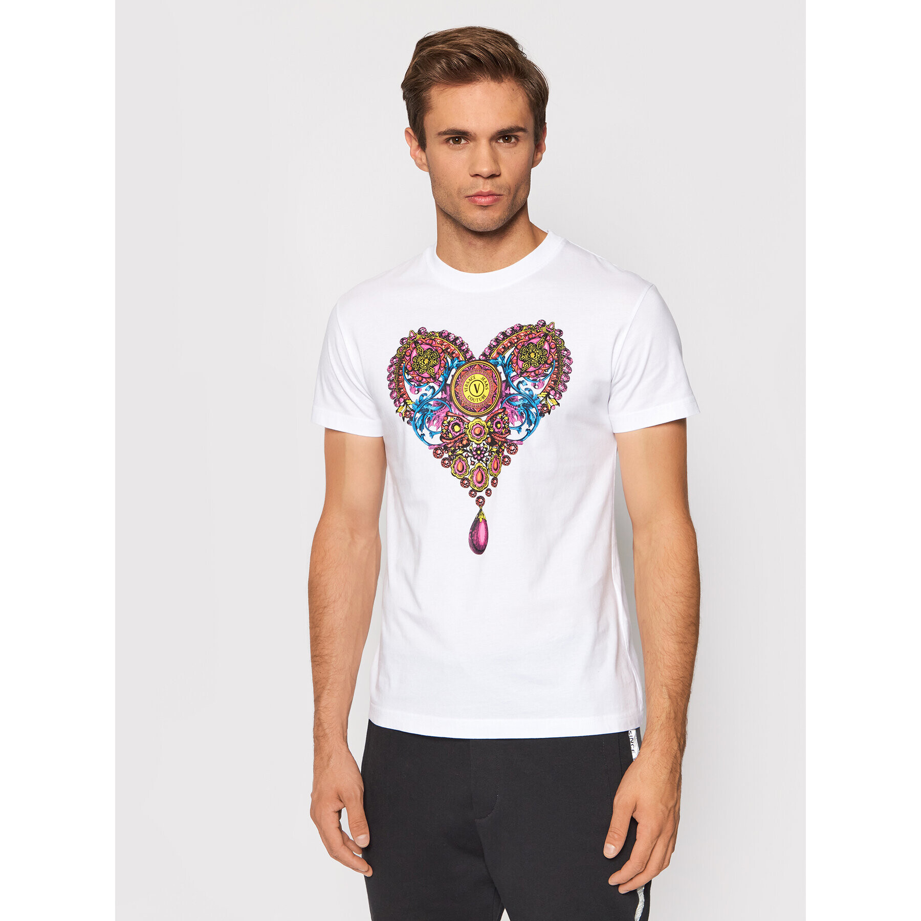 Versace Jeans Couture Тишърт Valentine 71GAHP01 Бял Regular Fit - Pepit.bg