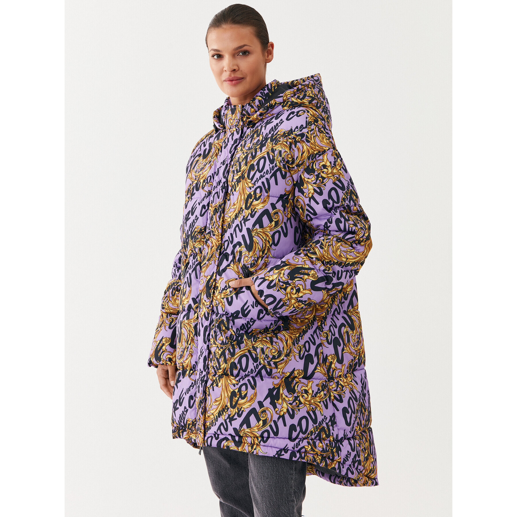 Versace Jeans Couture Зимно яке 73HAT400 Виолетов Oversize - Pepit.bg