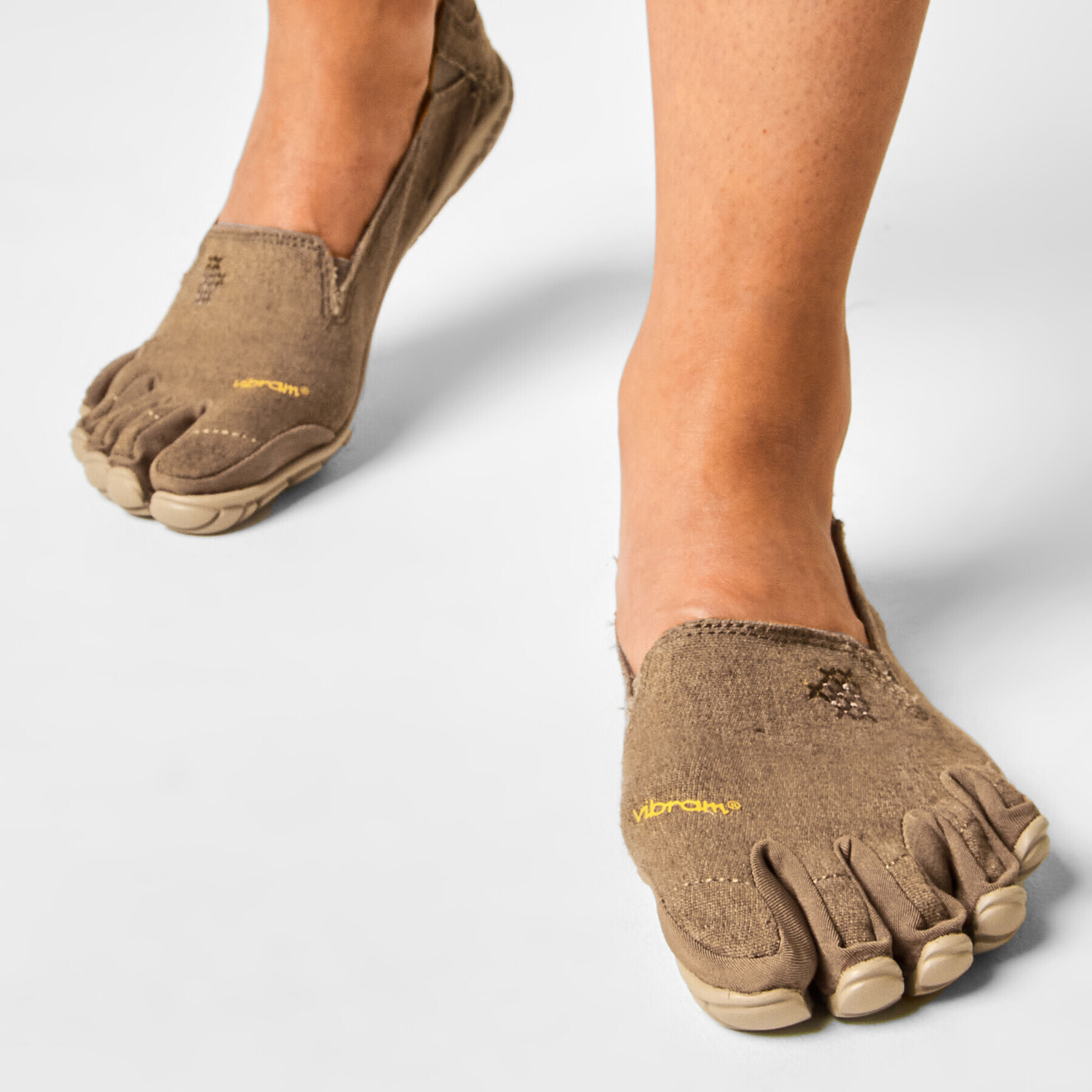 Vibram Fivefingers Обувки Cvt-Hemp 14W6201 Зелен - Pepit.bg
