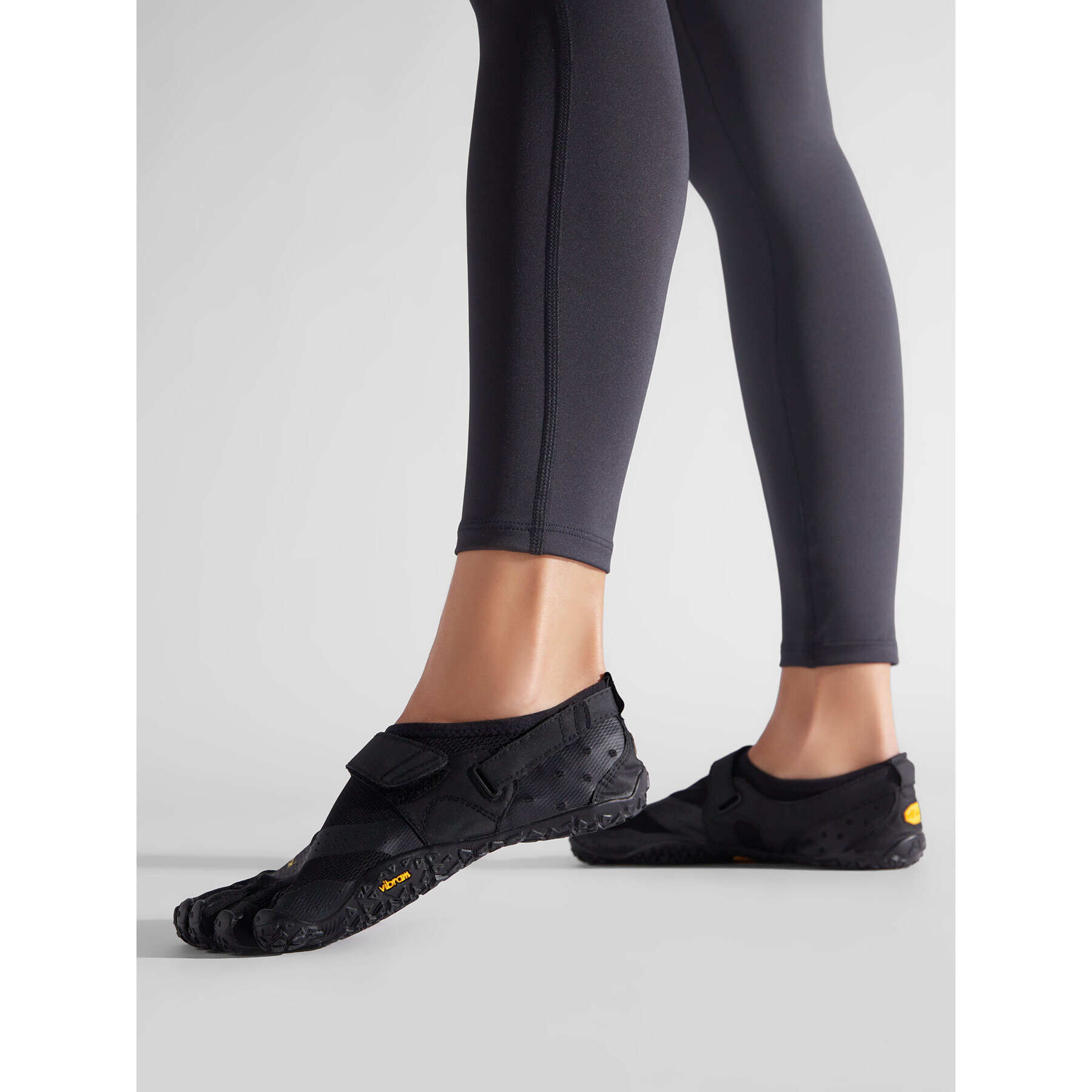 Vibram Fivefingers Обувки V-Aqua 18W7301 Черен - Pepit.bg