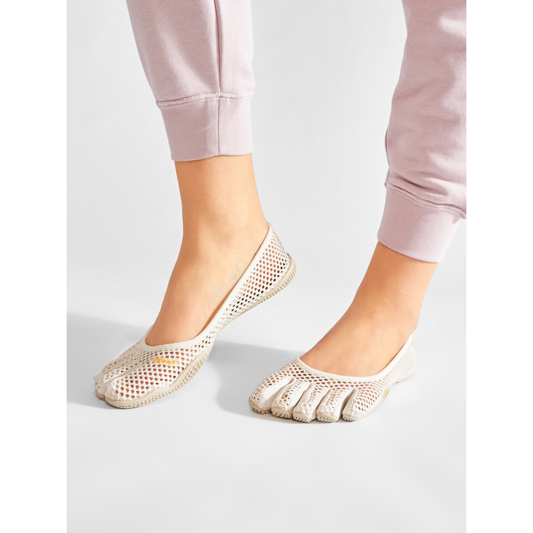 Vibram Fivefingers Обувки VI-B 18W2702 Бежов - Pepit.bg