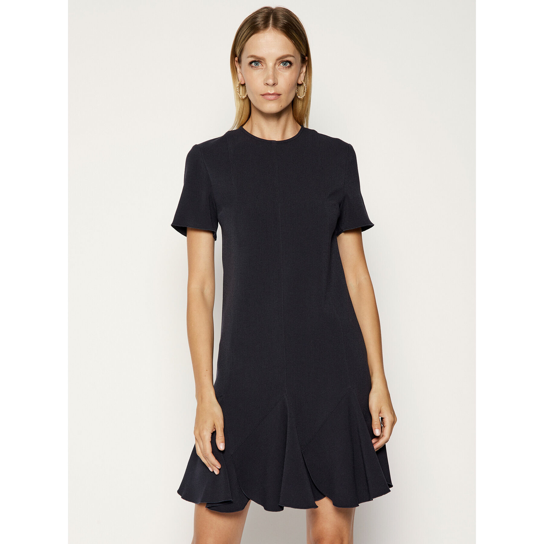 Victoria Victoria Beckham Коктейлна рокля Textured Lightweight 2220WDR001025B Тъмносин Regular Fit - Pepit.bg