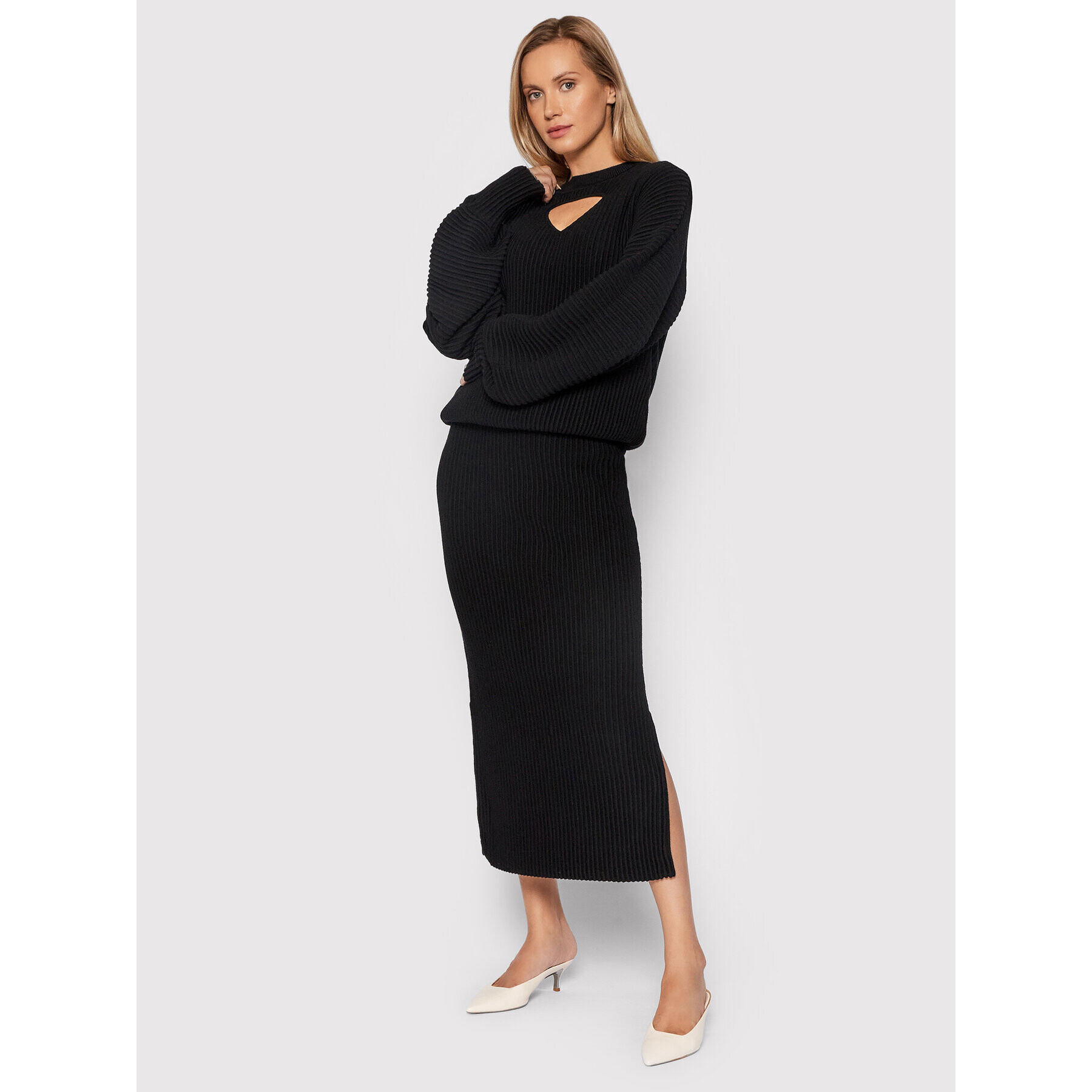 Victoria Victoria Beckham Плетена рокля 2321KDR002998A Черен Regular Fit - Pepit.bg