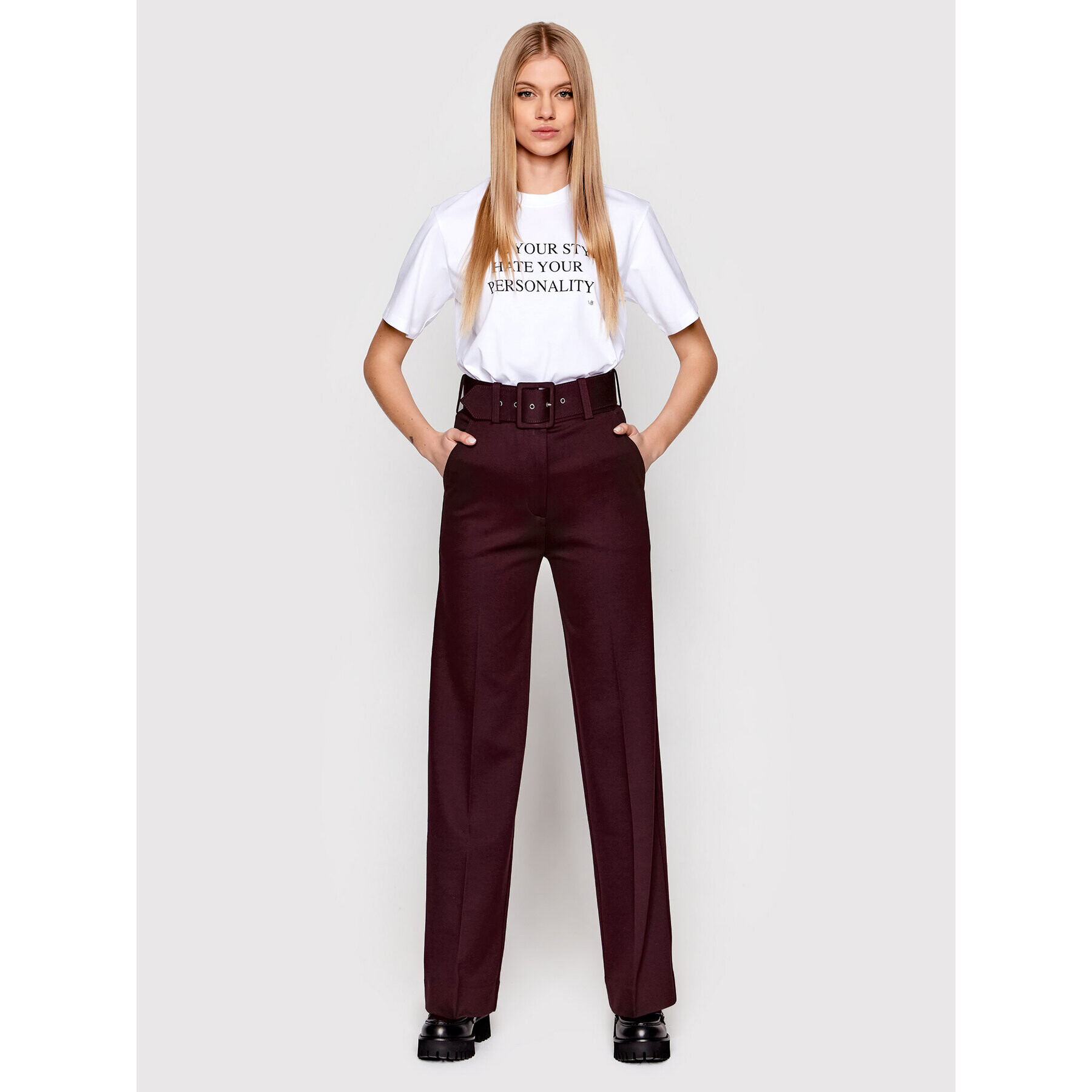 Victoria Victoria Beckham Текстилни панталони 1122JTR003286A Бордо Regular Fit - Pepit.bg