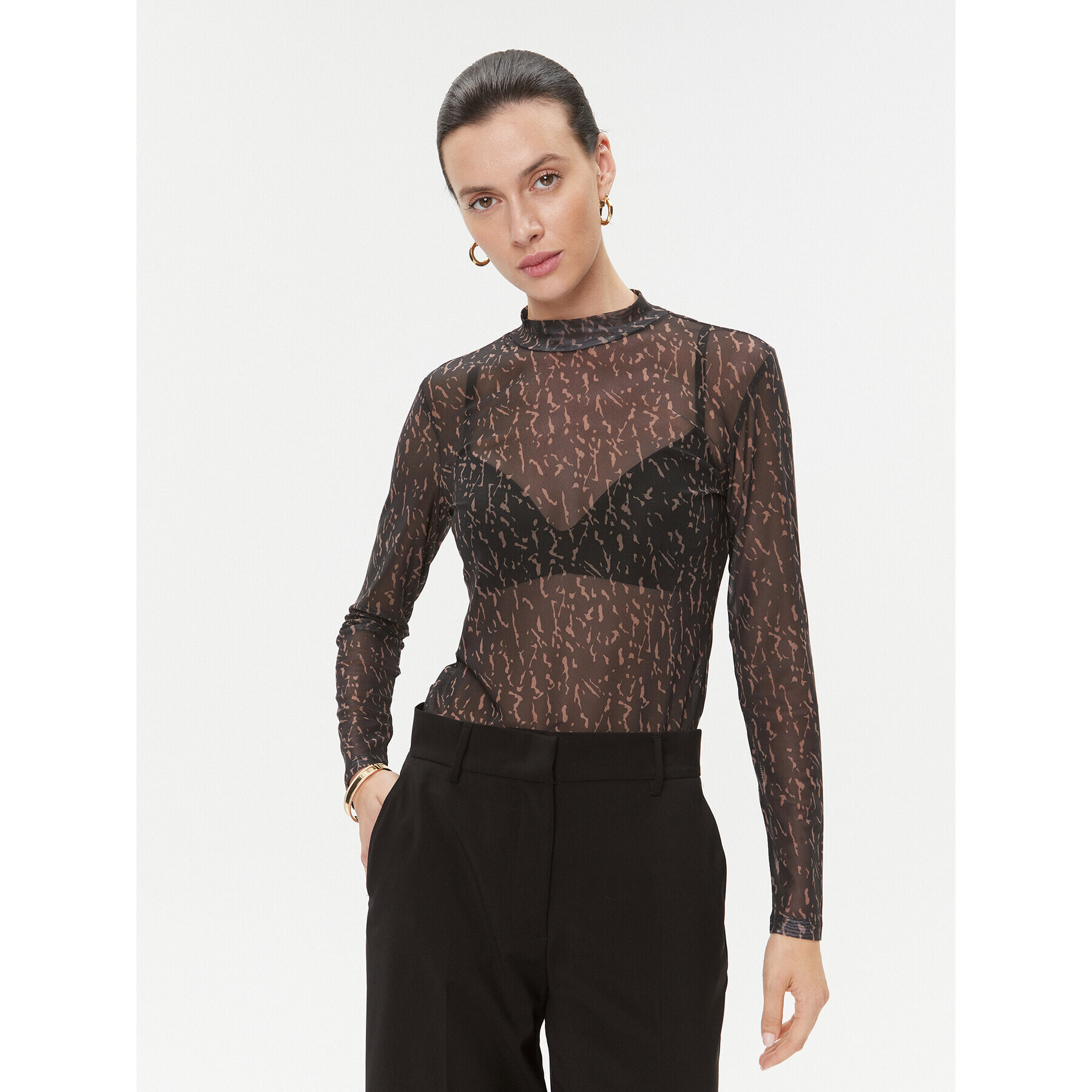 Vila Блуза 14088372 Черен Slim Fit - Pepit.bg