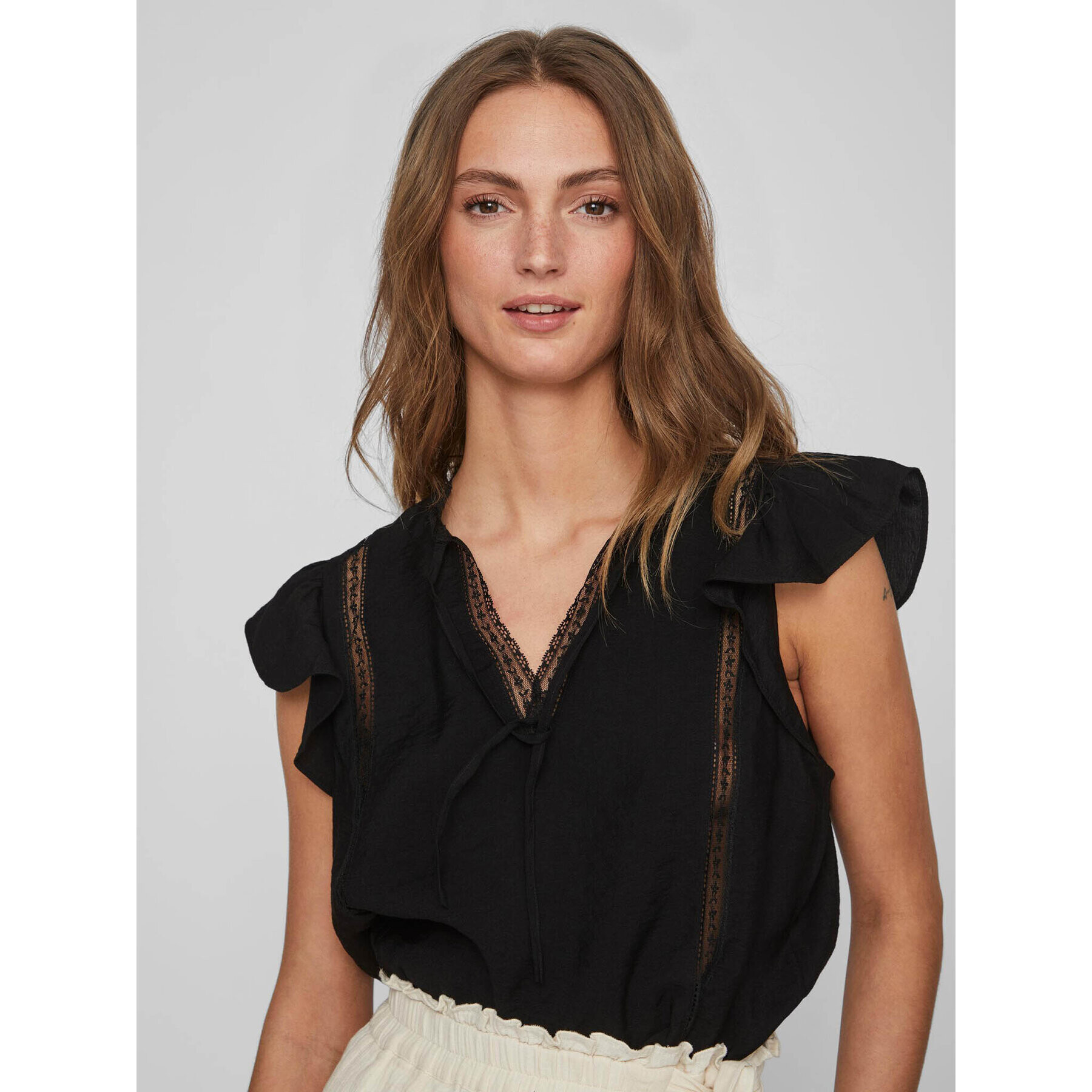 Vila Блуза Lucia 14086329 Черен Loose Fit - Pepit.bg