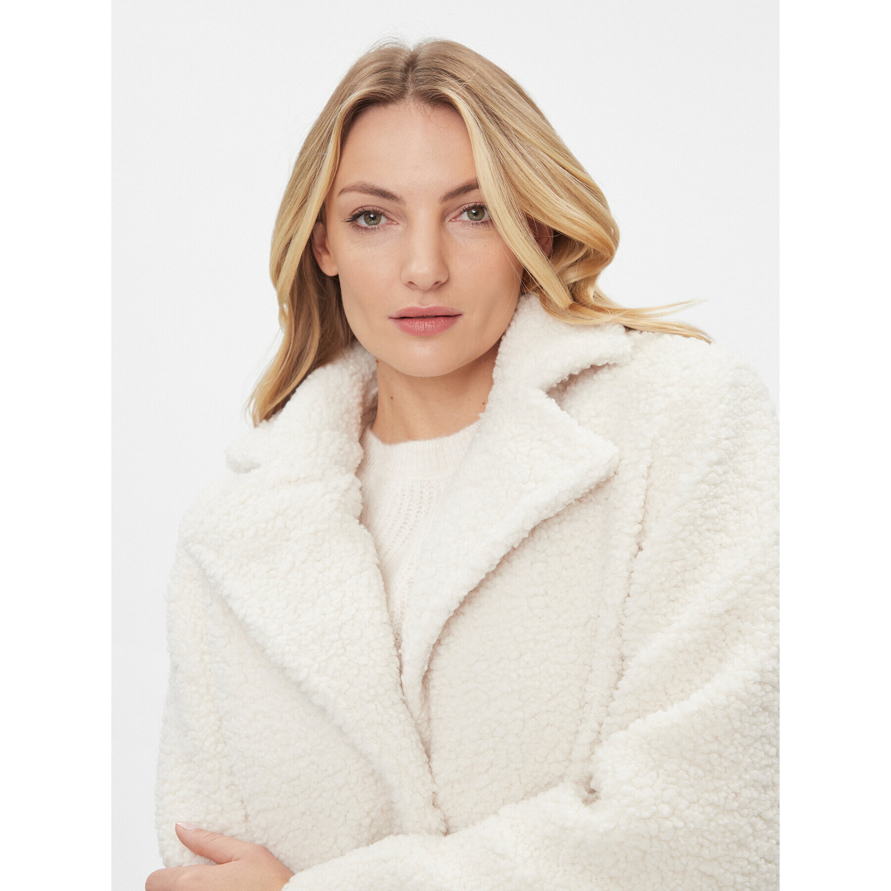 Vila Кожух Lilla 14095452 Екрю Regular Fit - Pepit.bg