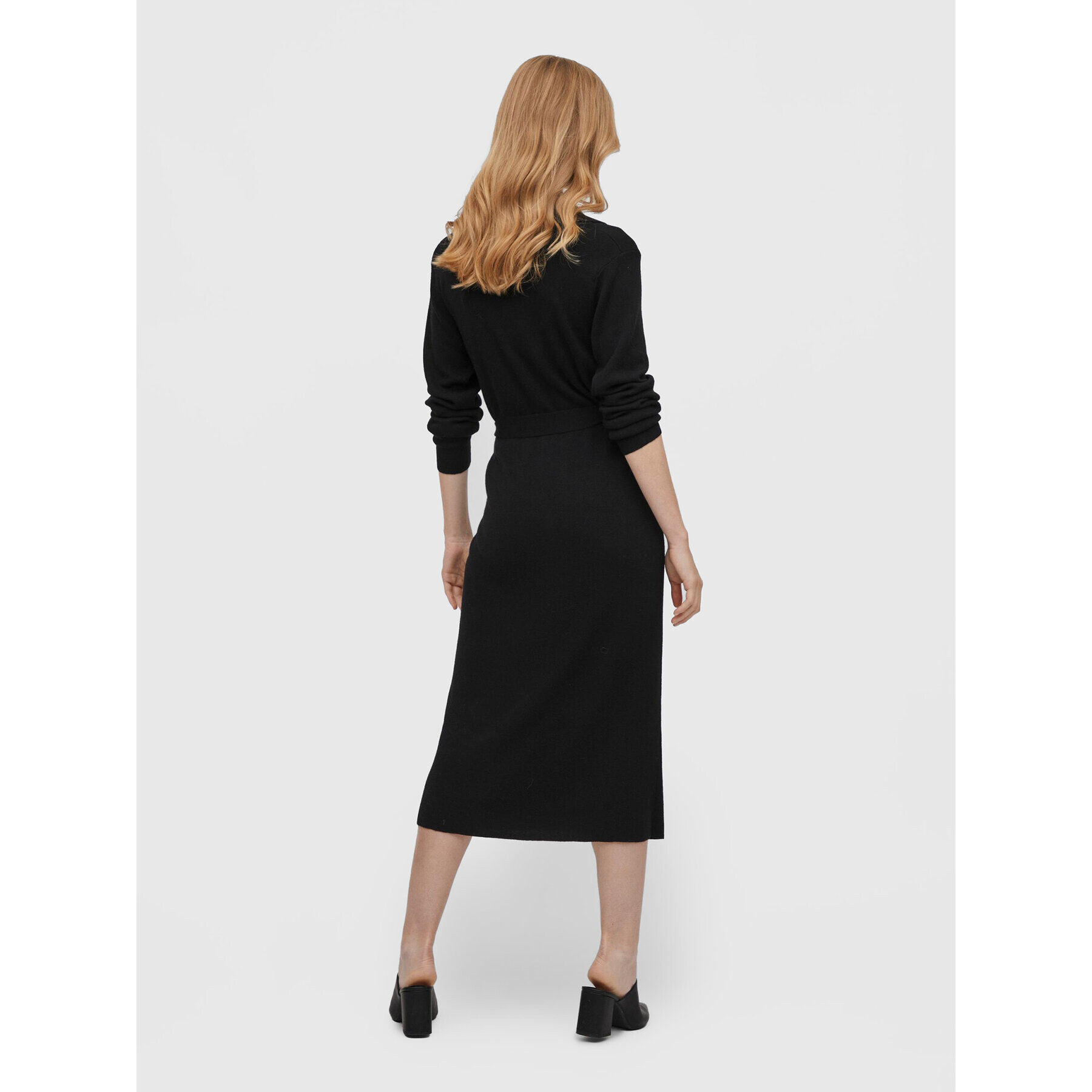 Vila Плетена рокля Marla 14076044 Черен Regular Fit - Pepit.bg