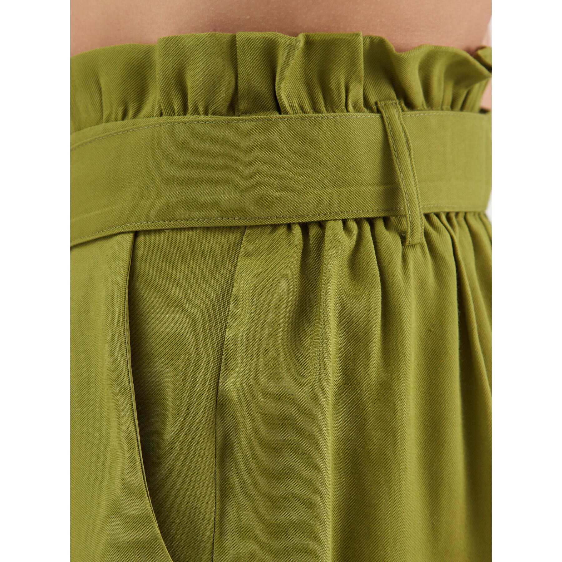 Vila Шорти от плат Ruby 14086379 Зелен Relaxed Fit - Pepit.bg