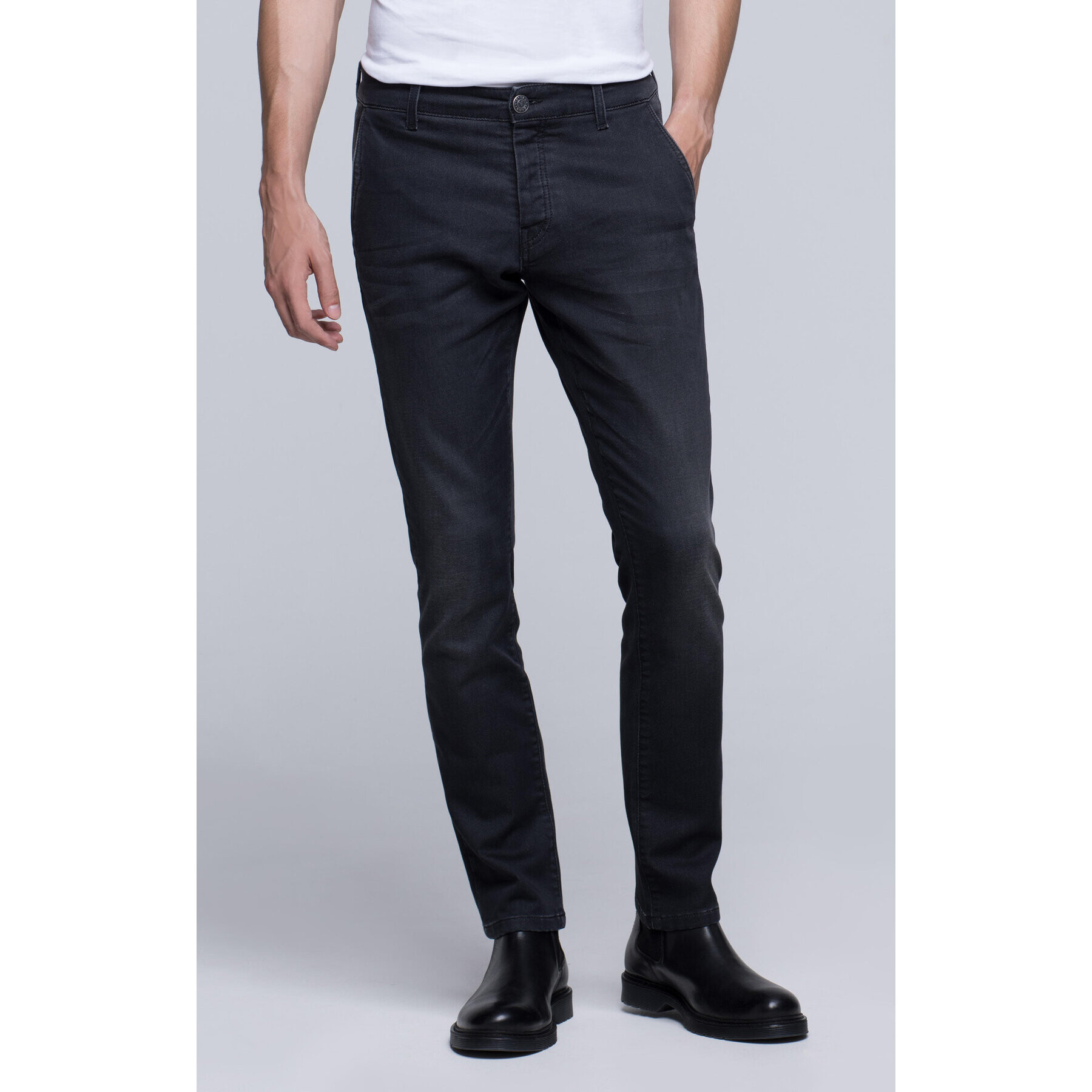 Vistula Дънки Paul Vb XA0903 Черен Slim Fit - Pepit.bg