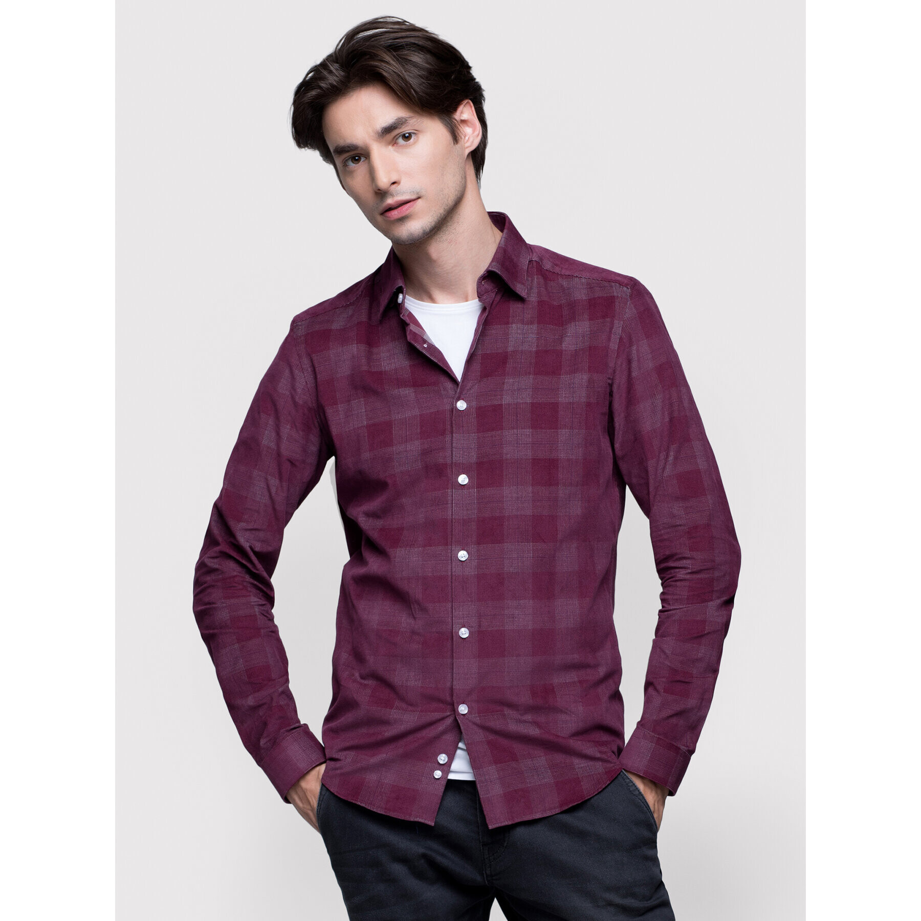 Vistula Риза Pavlo Vr XA0595 Бордо Extra Slim Fit - Pepit.bg