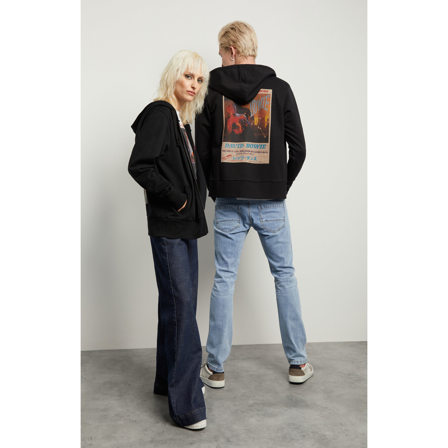 Vistula Суитшърт Unisex David Bowie 14 XA1348 Черен Regular Fit - Pepit.bg