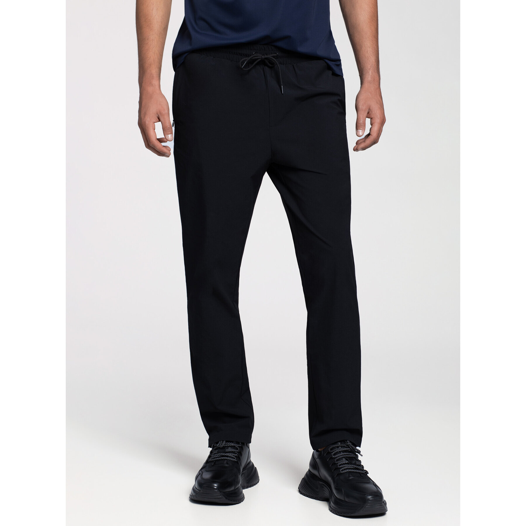 Vistula Текстилни панталони Nadler XA0734 Черен Regular Fit - Pepit.bg