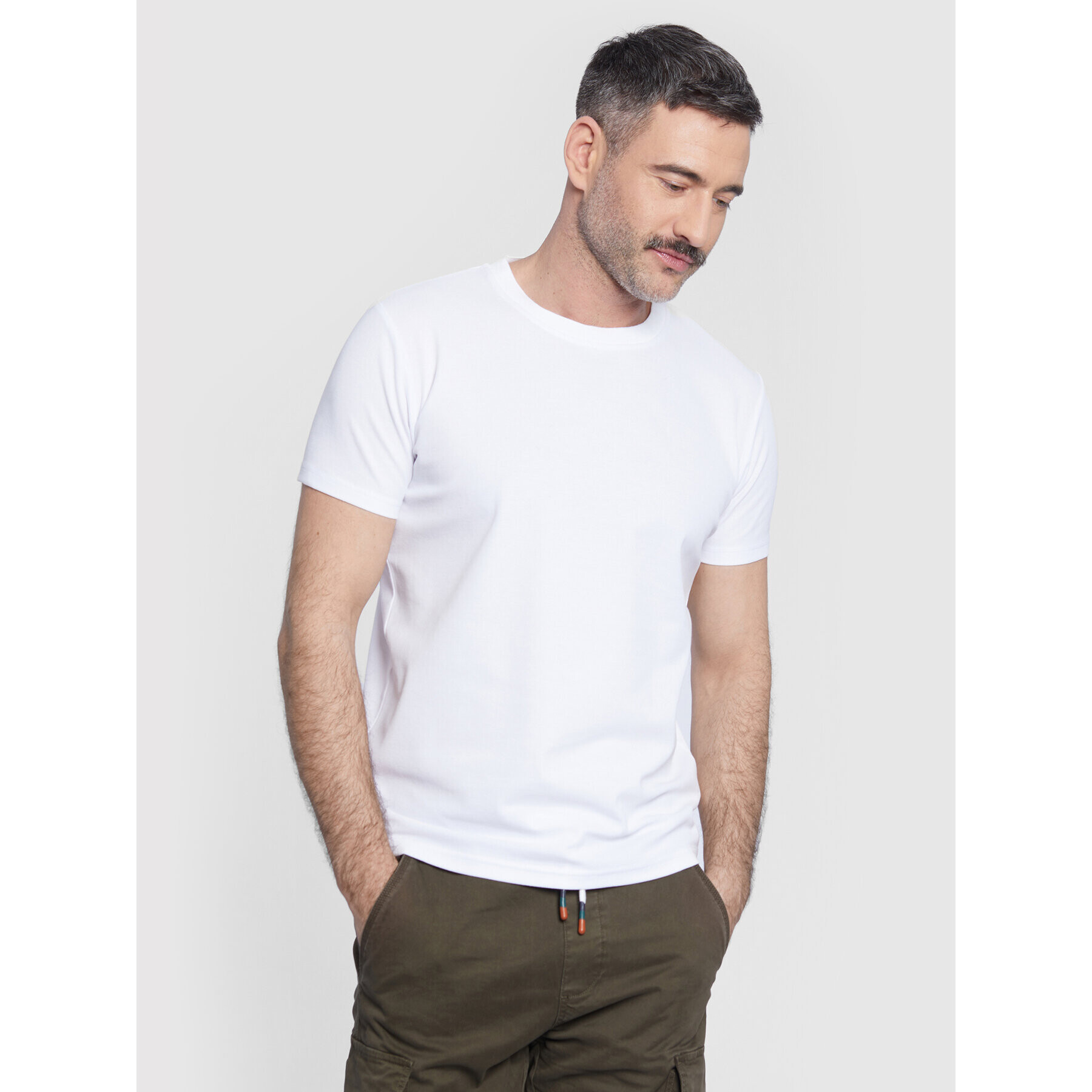 Vistula Тишърт Roibin XA1053 Бял Regular Fit - Pepit.bg