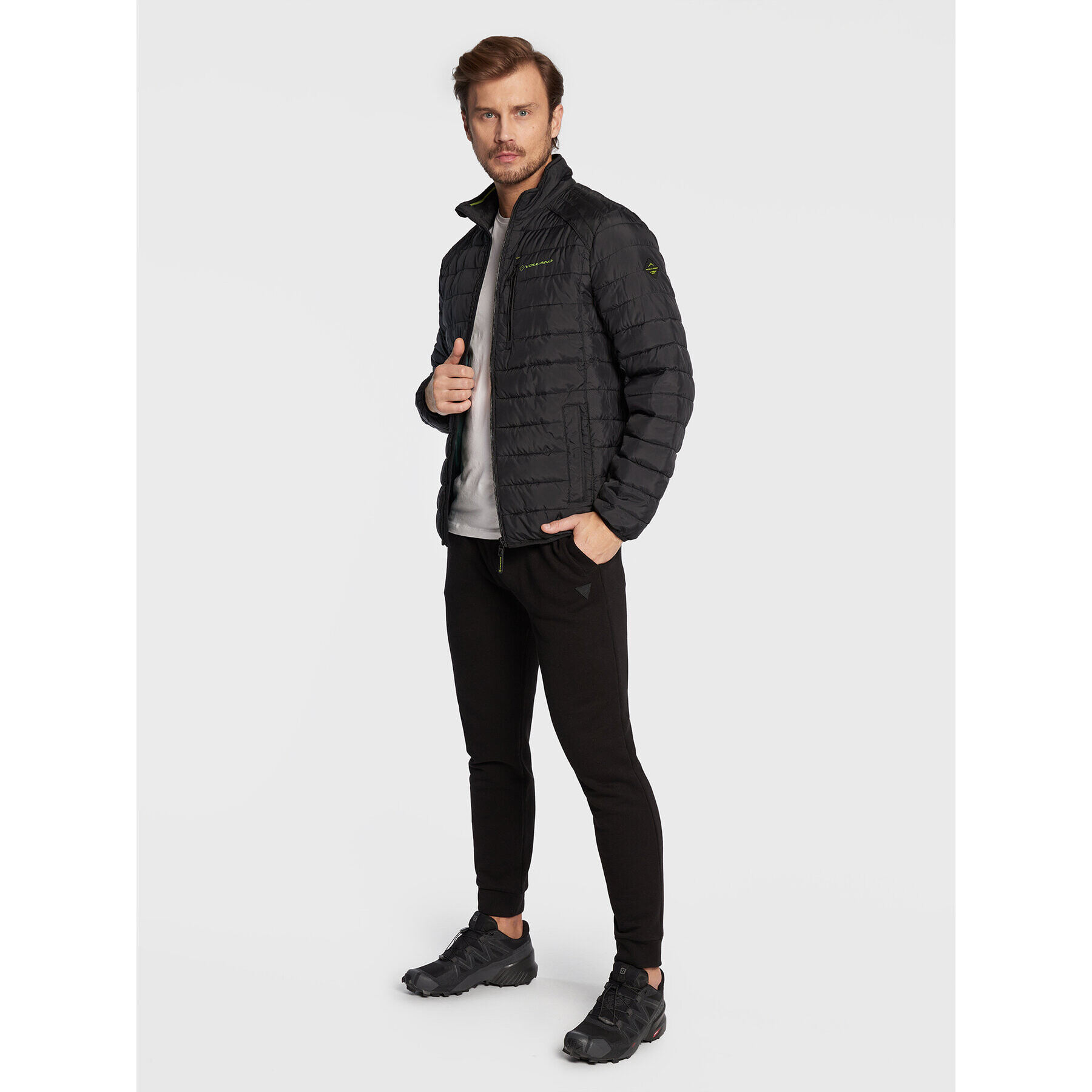 Volcano Пухено яке J-Modero M06086-W23 Черен Regular Fit - Pepit.bg