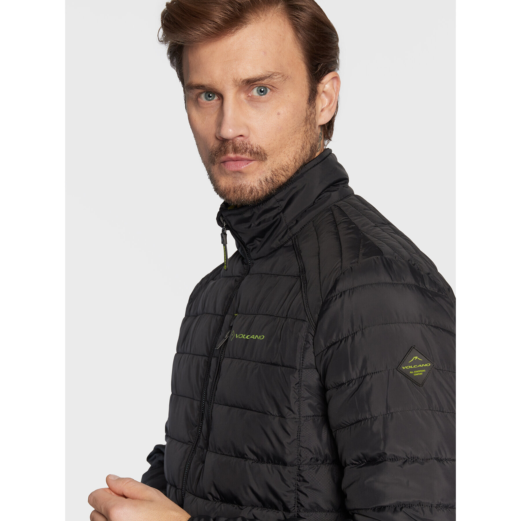Volcano Пухено яке J-Modero M06086-W23 Черен Regular Fit - Pepit.bg