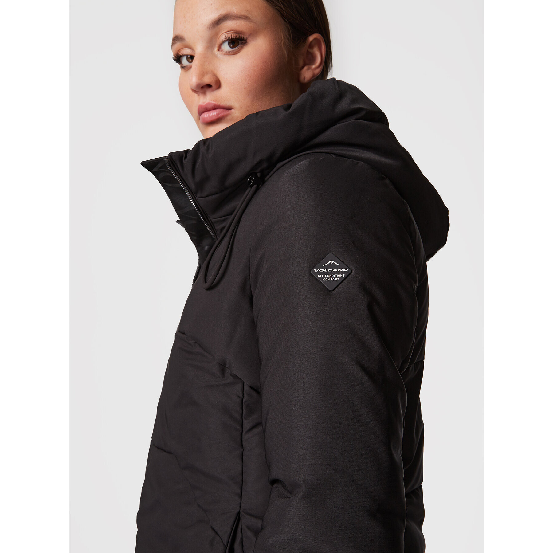 Volcano Пухено яке J-Vienna L22364-W23 Черен Regular Fit - Pepit.bg