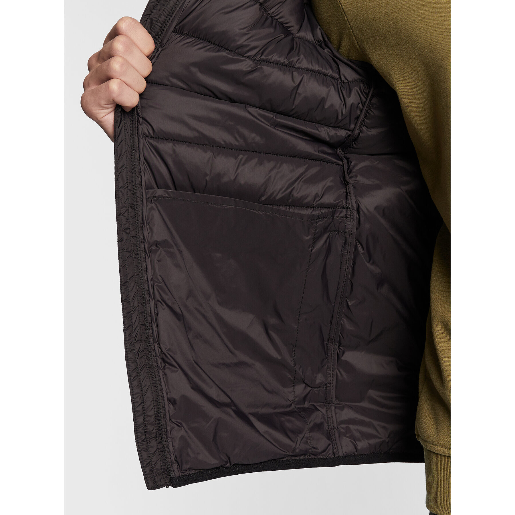 Volcano Пухено яке J-Finner M06088-W23 Черен Regular Fit - Pepit.bg