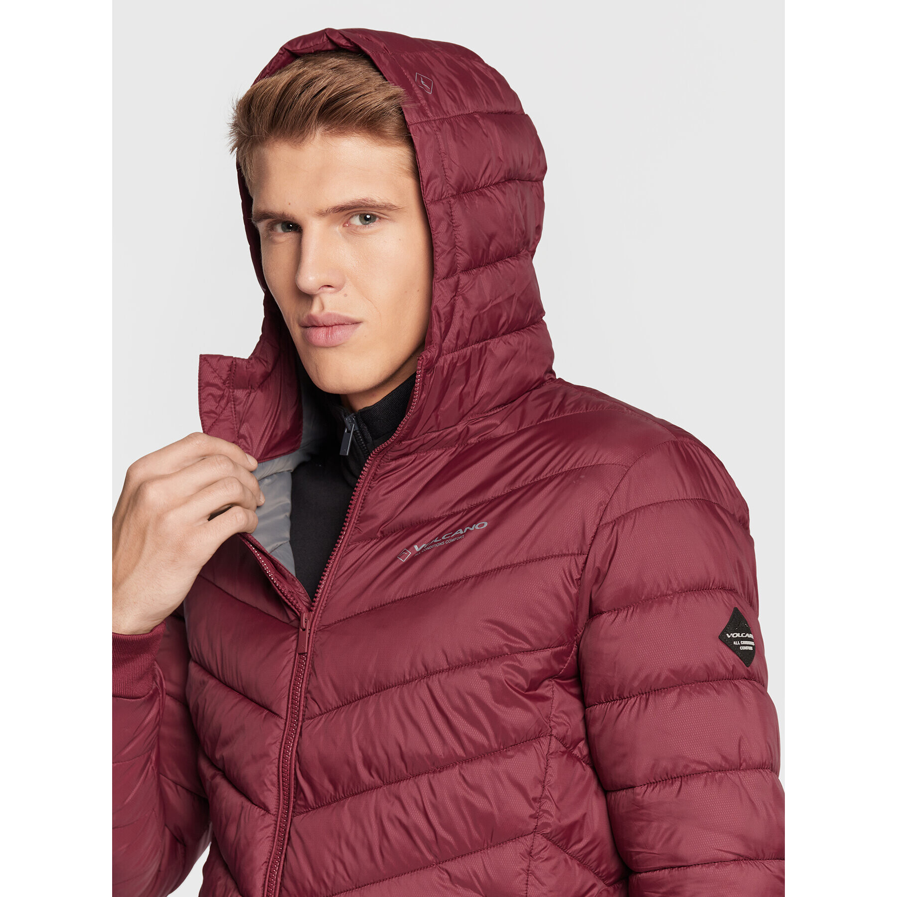 Volcano Пухено яке J-Pharel M06089-W23 Бордо Regular Fit - Pepit.bg