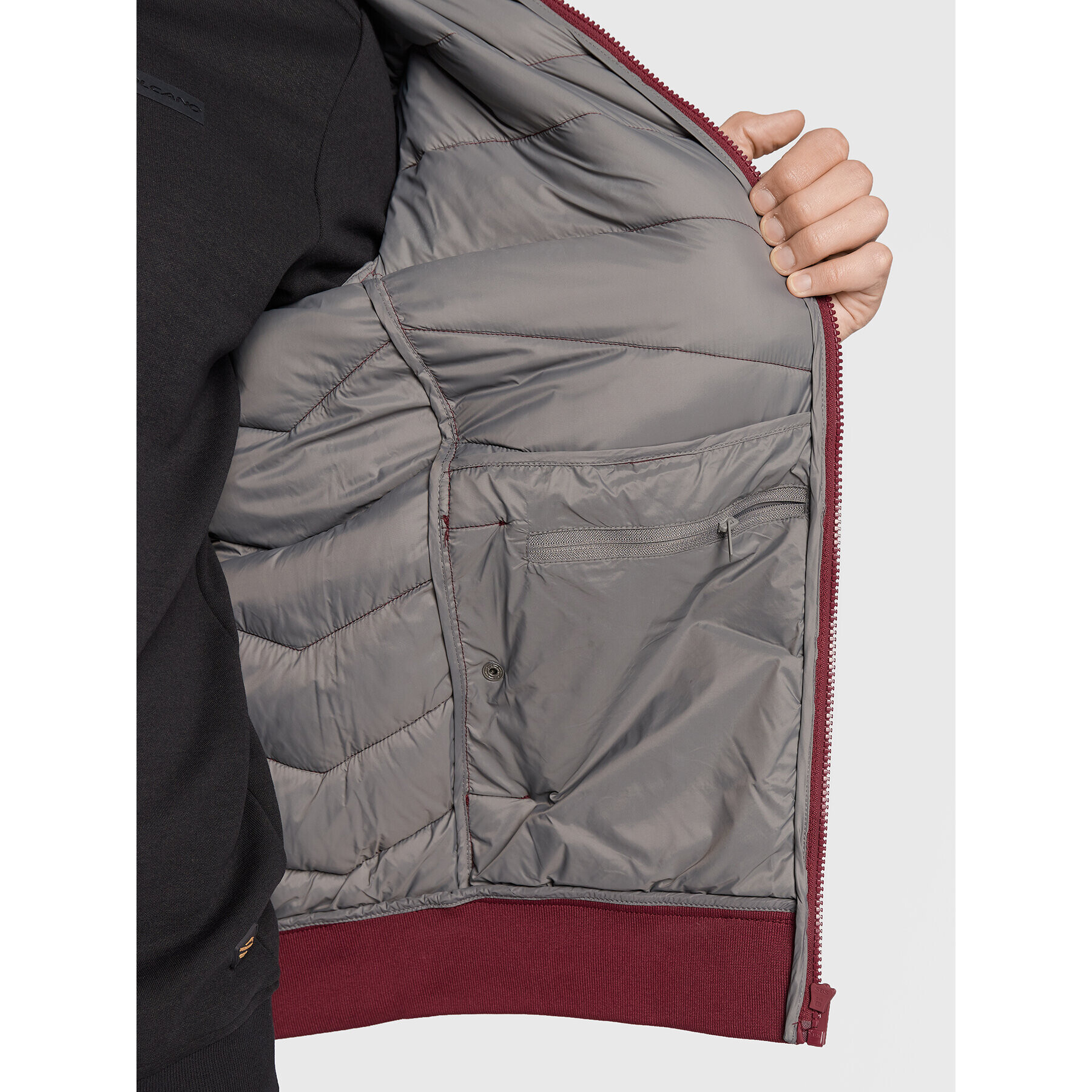 Volcano Пухено яке J-Pharel M06089-W23 Бордо Regular Fit - Pepit.bg