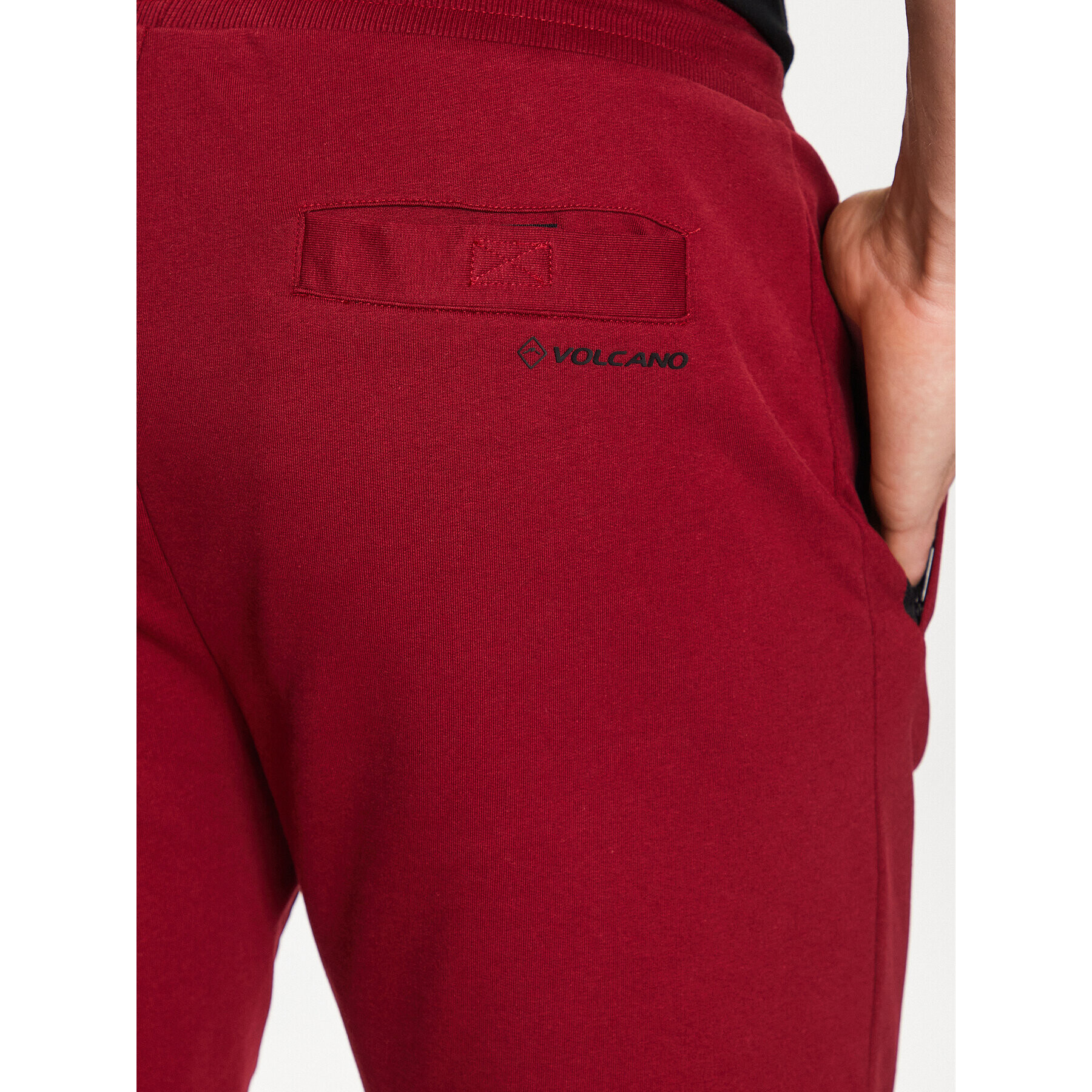 Volcano Спортни шорти N-Tando M44081 Червен Regular Fit - Pepit.bg