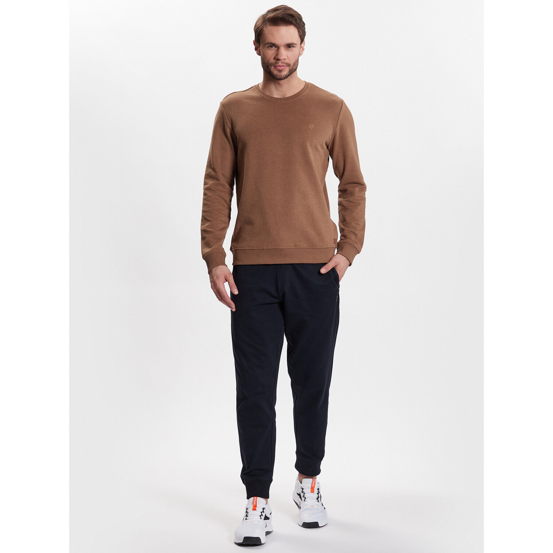 Volcano Суитшърт B-Andy M01045-S23 Кафяв Regular Fit - Pepit.bg