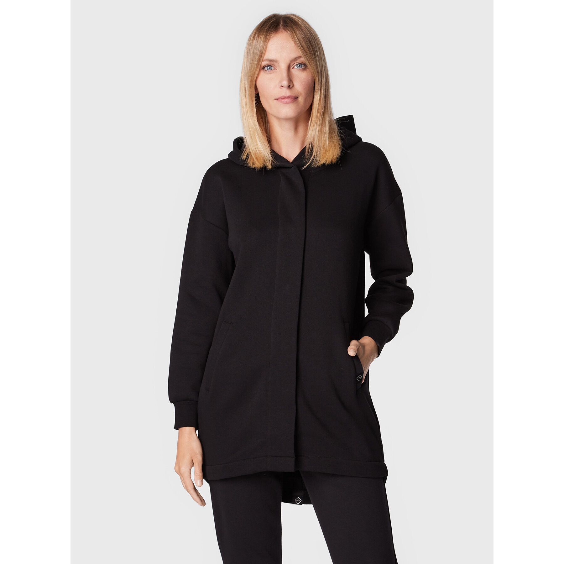 Volcano Суитшърт B-Liza L01121-W23 Черен Oversize - Pepit.bg