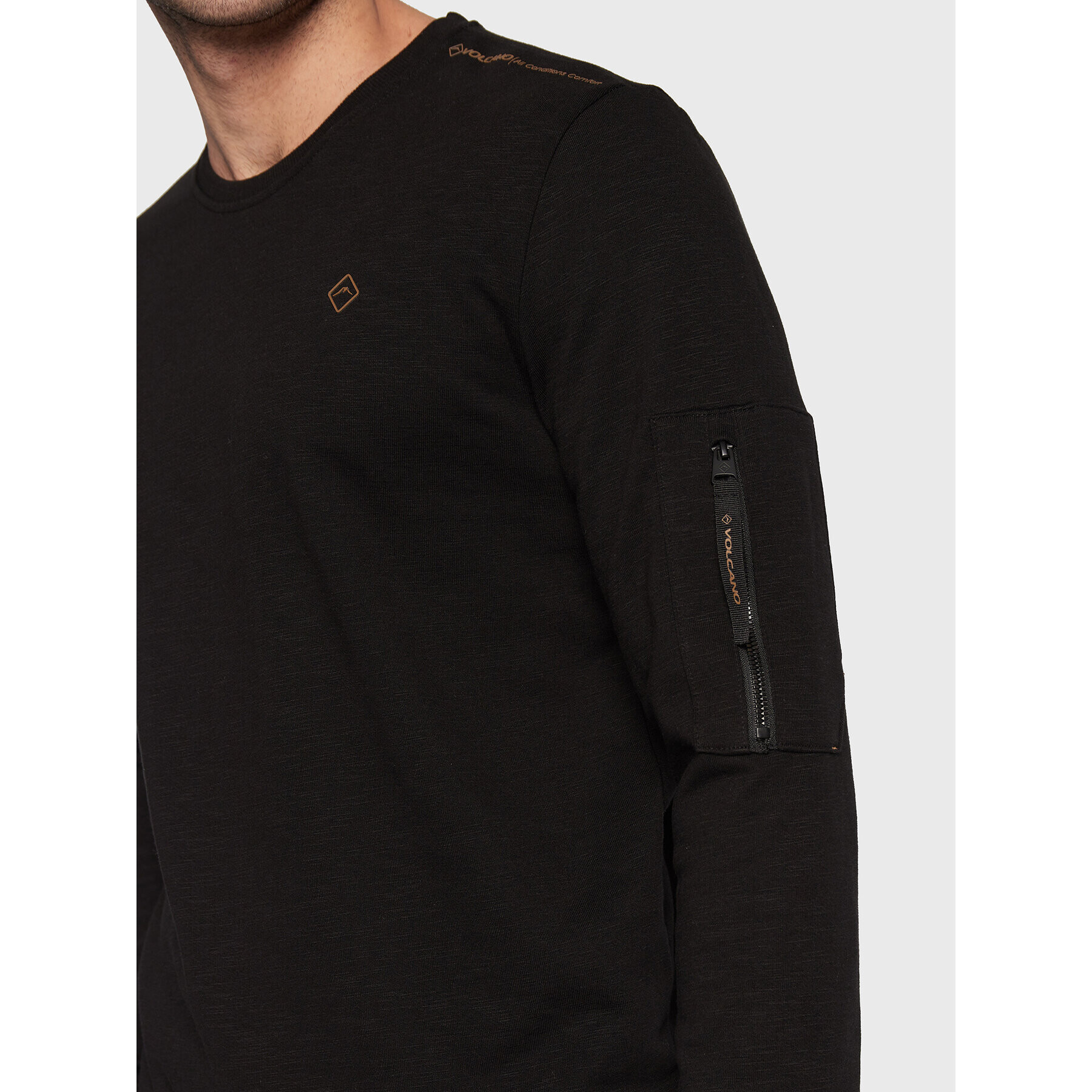 Volcano Суитшърт B-Velt M01149-W23 Черен Regular Fit - Pepit.bg