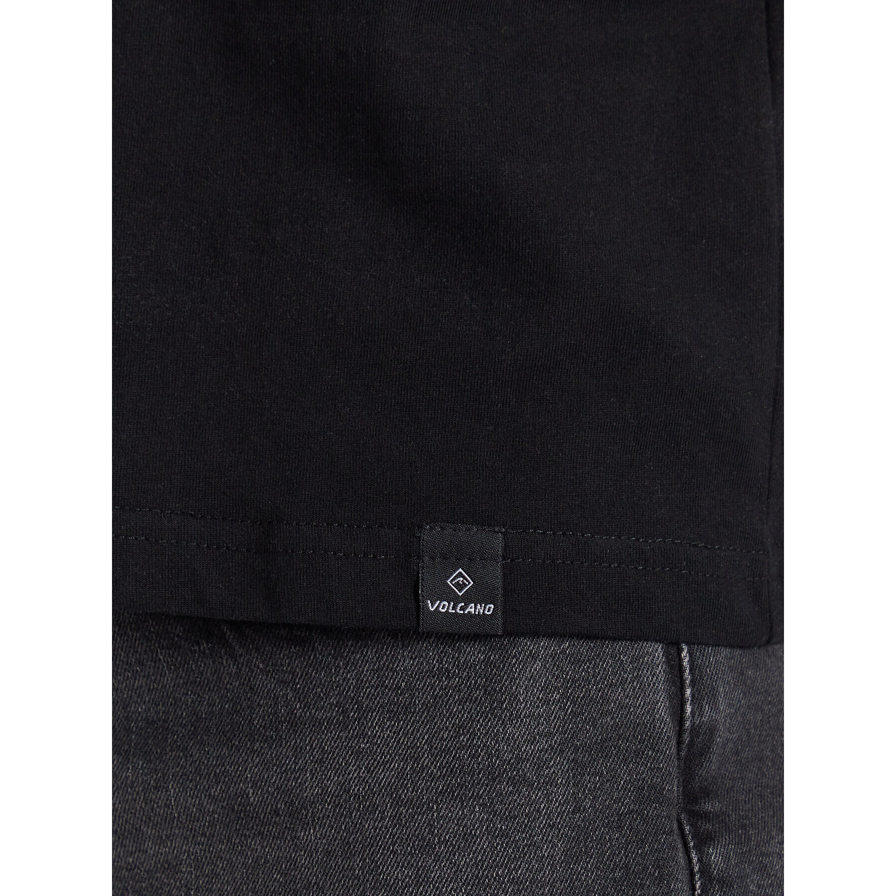 Volcano Тишърт Basic M02001-S23 Черен Regular Fit - Pepit.bg