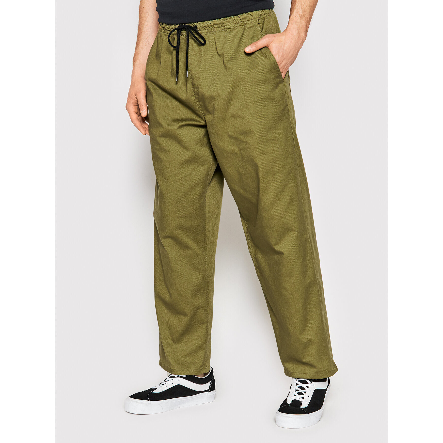 Volcom Текстилни панталони Outer Spaced Solid A1242004 Зелен Loose Fit - Pepit.bg