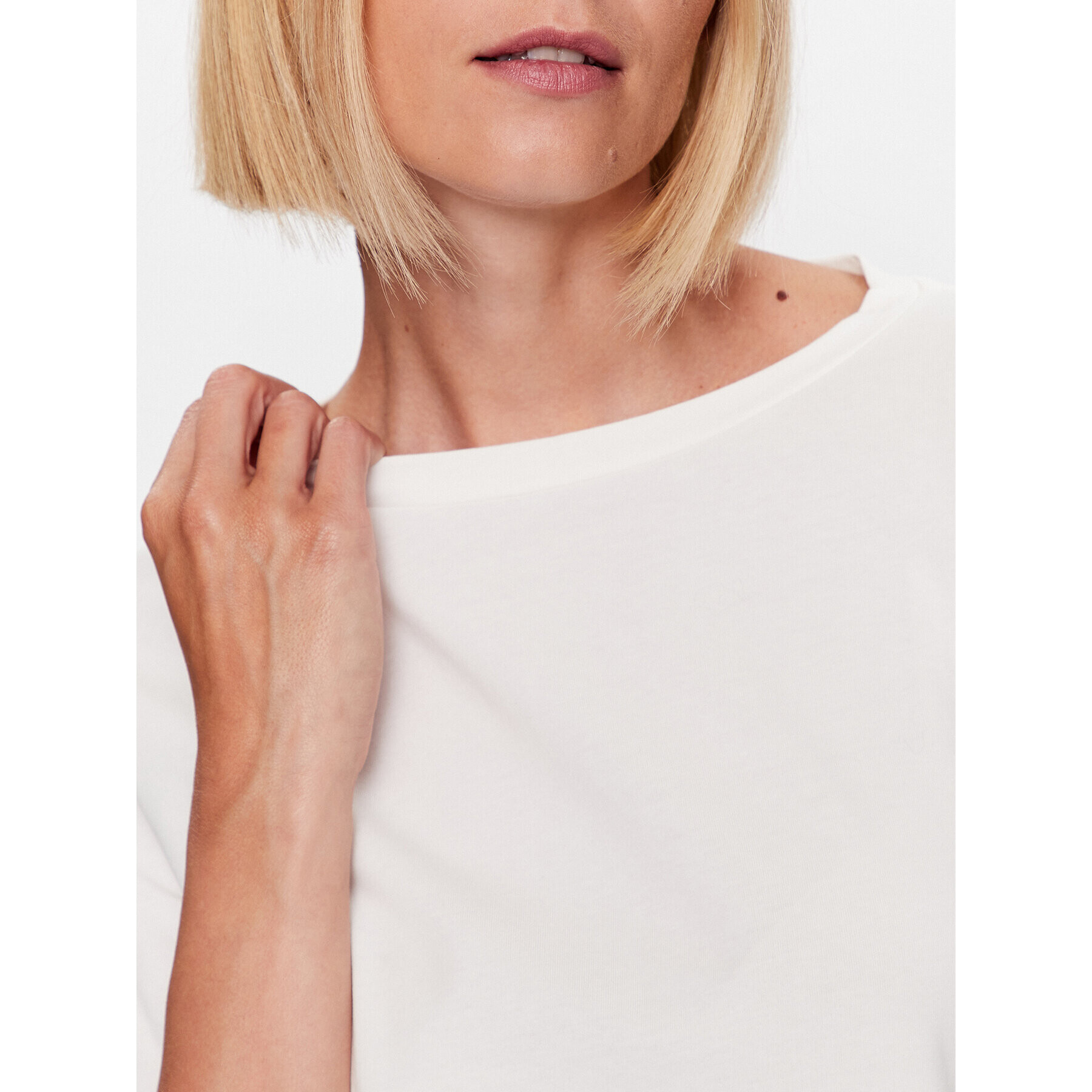 Weekend Max Mara Блуза Multia 23594604 Бял Regular Fit - Pepit.bg