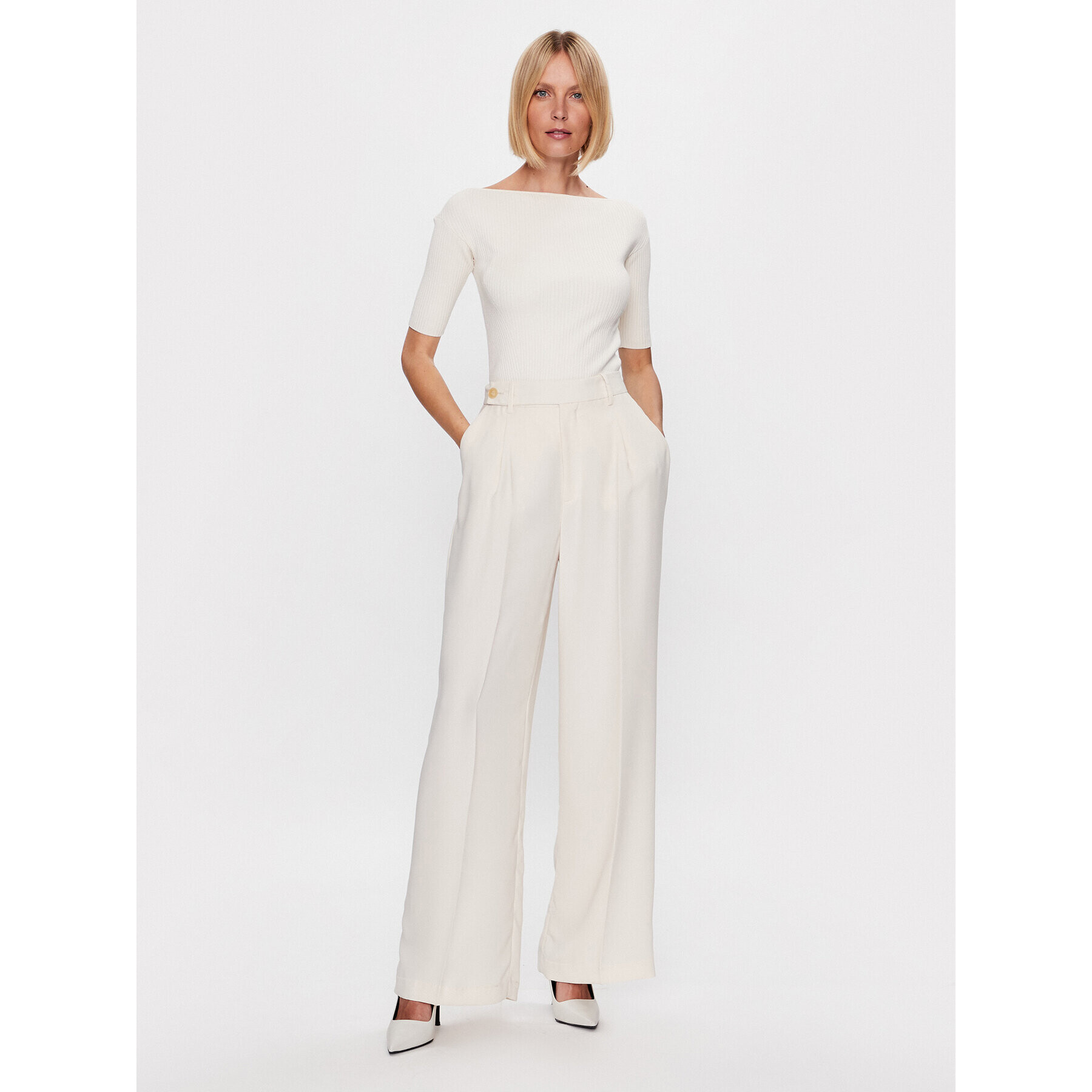 Weekend Max Mara Блуза Soraia 23536606 Екрю Slim Fit - Pepit.bg