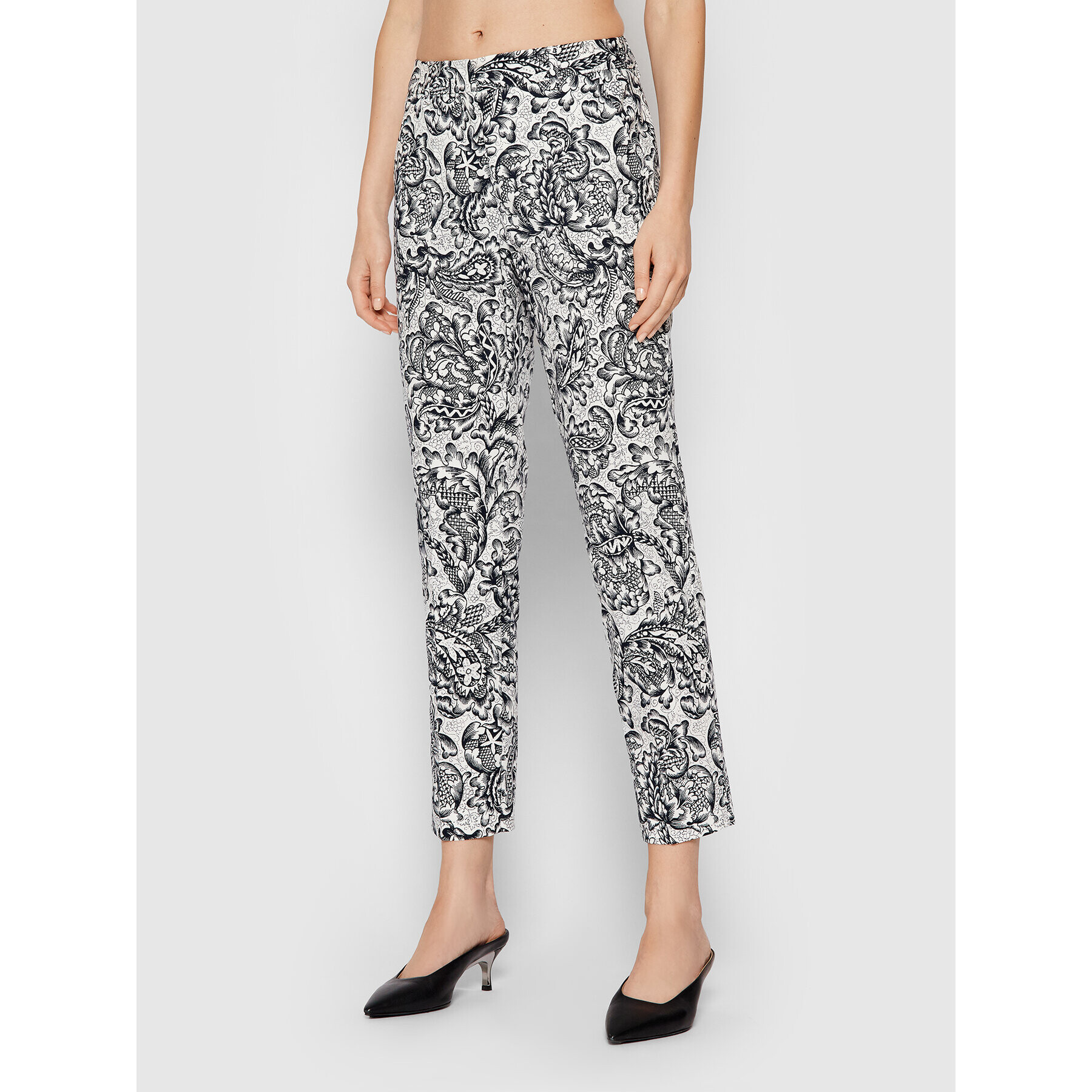Weekend Max Mara Чино панталони Esule 51361219 Бял Slim Fit - Pepit.bg