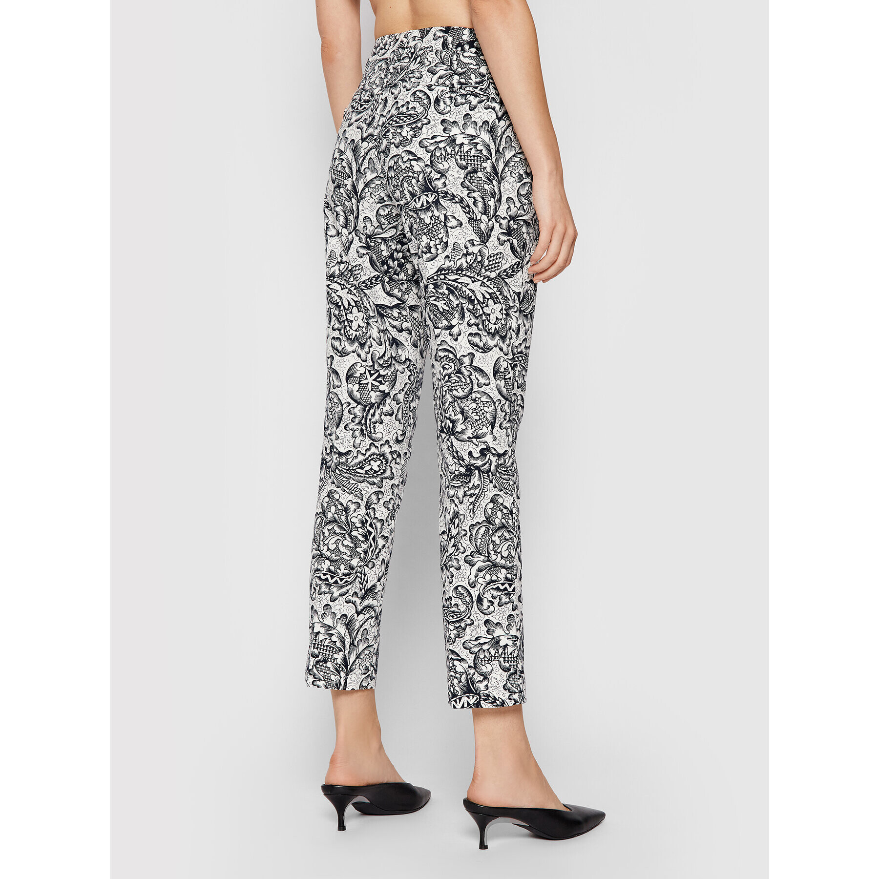 Weekend Max Mara Чино панталони Esule 51361219 Бял Slim Fit - Pepit.bg