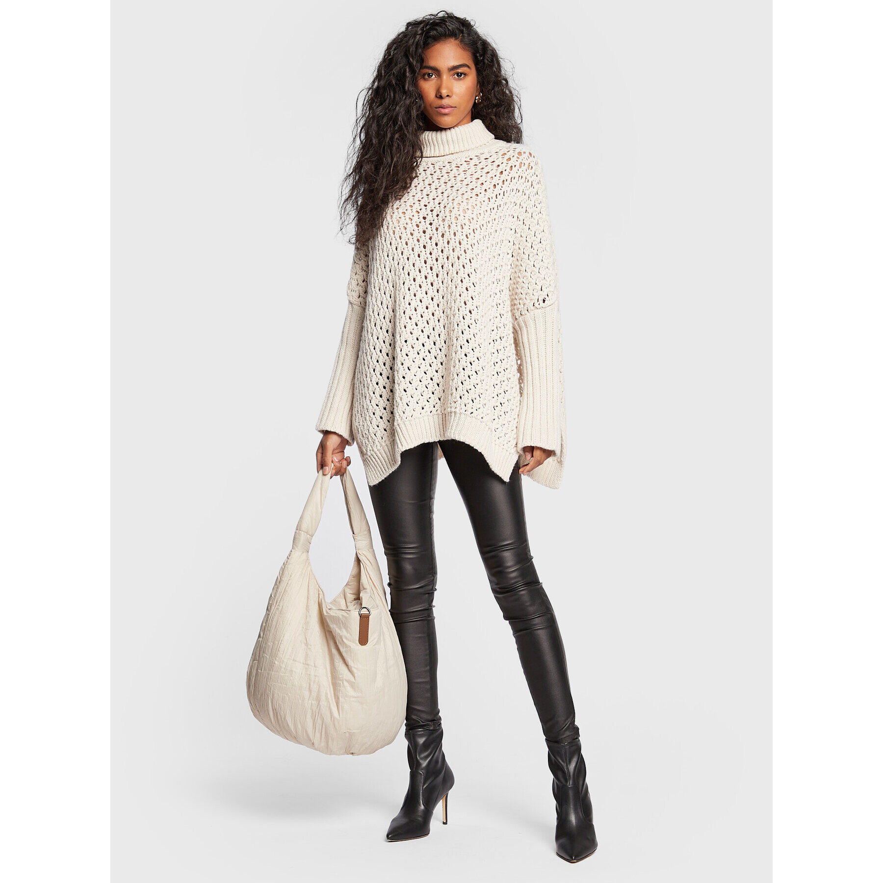 Weekend Max Mara Дамска чанта Ezio 55161222600 Бежов - Pepit.bg