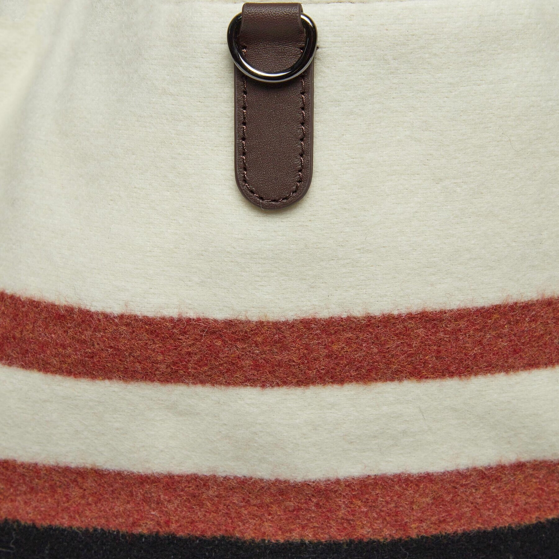 Weekend Max Mara Дамска чанта Tempio 2355160834650 Екрю - Pepit.bg