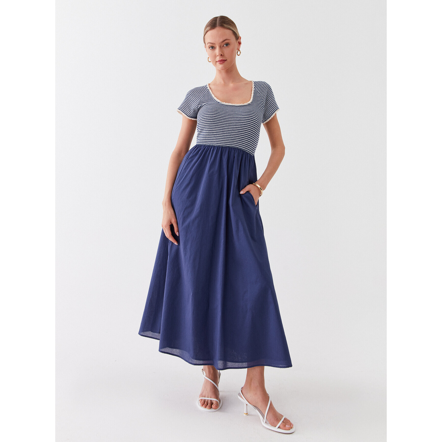 Weekend Max Mara Ежедневна рокля Parole 23562104 Тъмносин Regular Fit - Pepit.bg