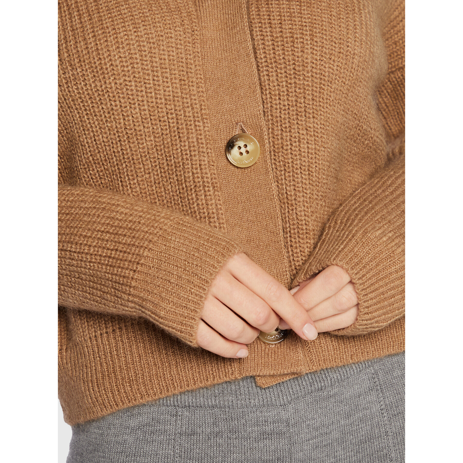 Weekend Max Mara Кардиган Falla 53460123 Бежов Regular Fit - Pepit.bg