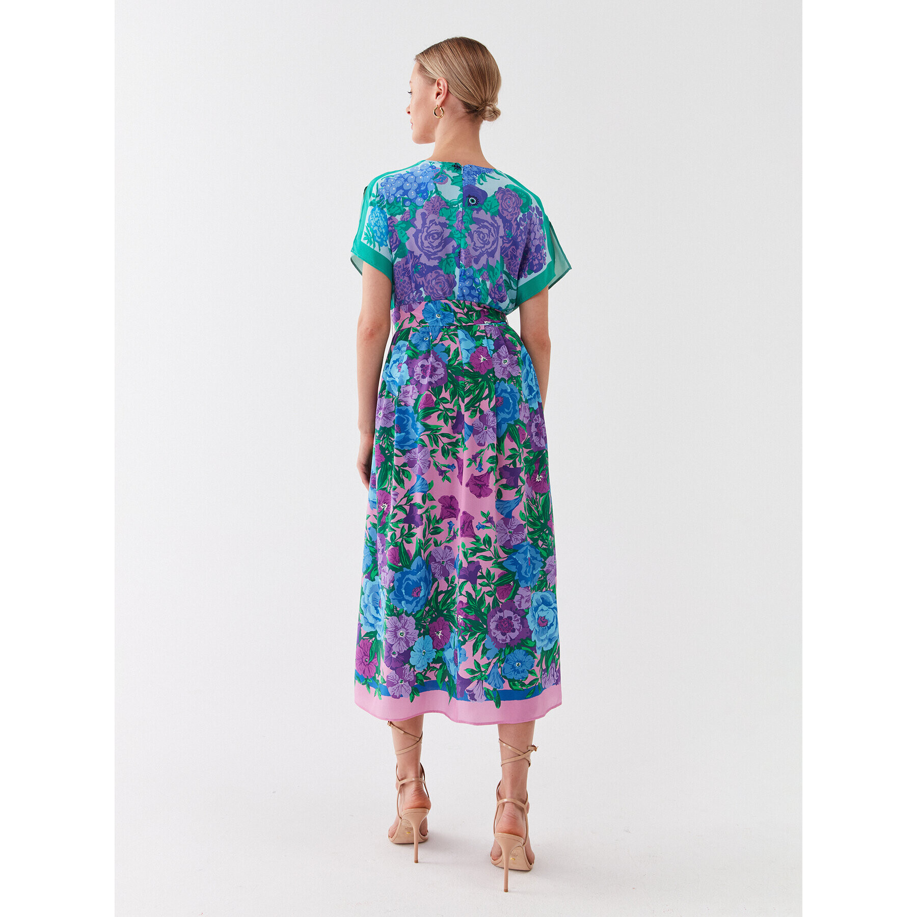 Weekend Max Mara Коктейлна рокля 2352210431 Цветен Regular Fit - Pepit.bg