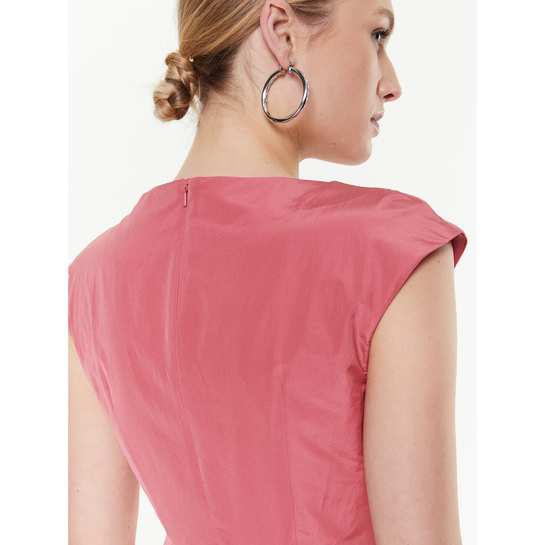 Weekend Max Mara Коктейлна рокля Erik 23522110 Розов Regular Fit - Pepit.bg
