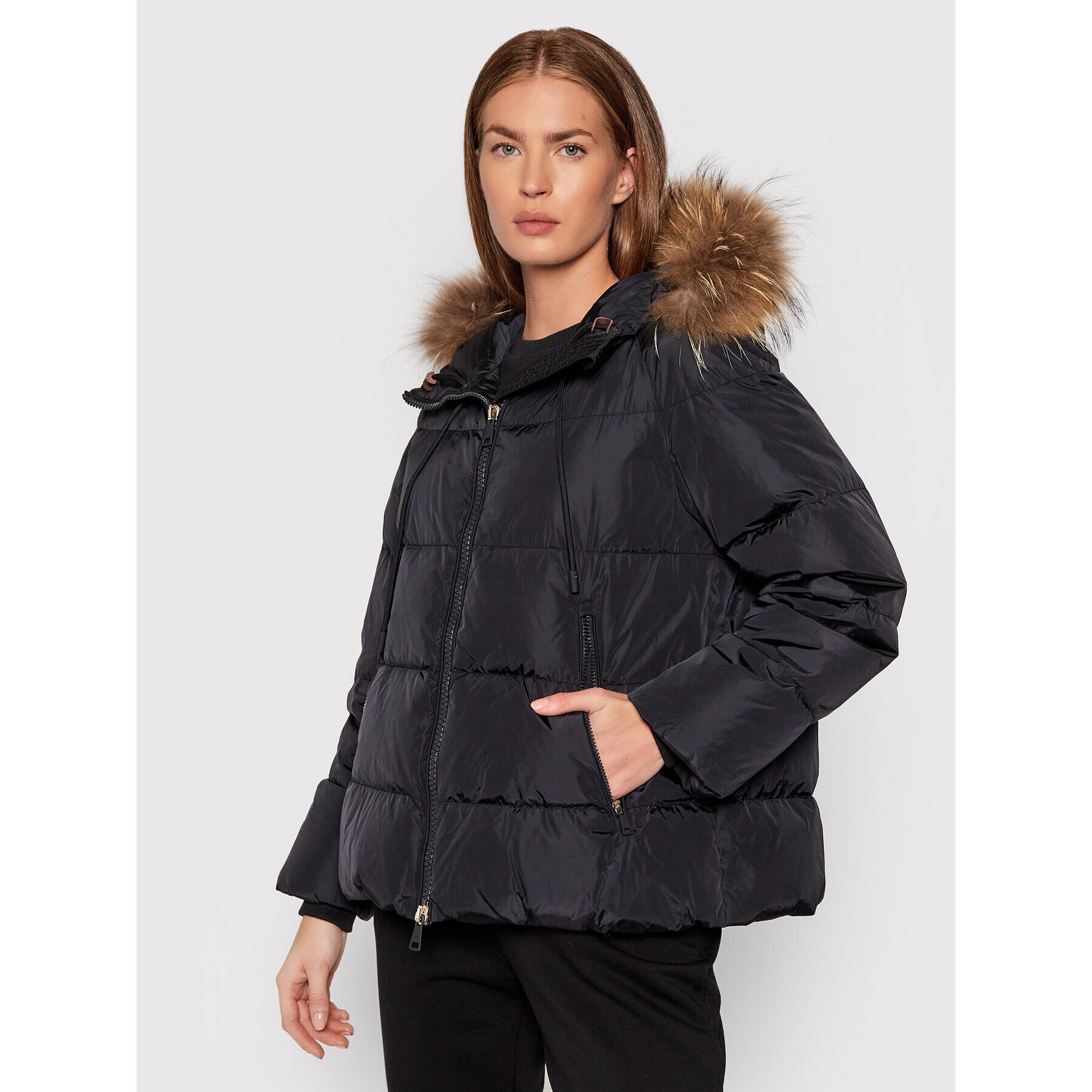 Weekend Max Mara Пухено яке Orsola 54860613 Черен Regular Fit - Pepit.bg
