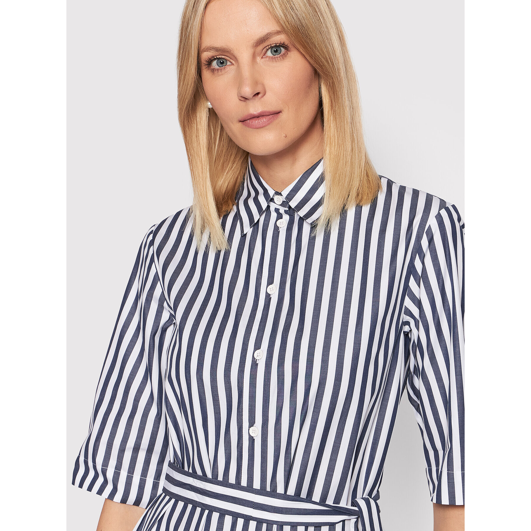 Weekend Max Mara Рокля тип риза Dialogo 32210226 Тъмносин Regular Fit - Pepit.bg