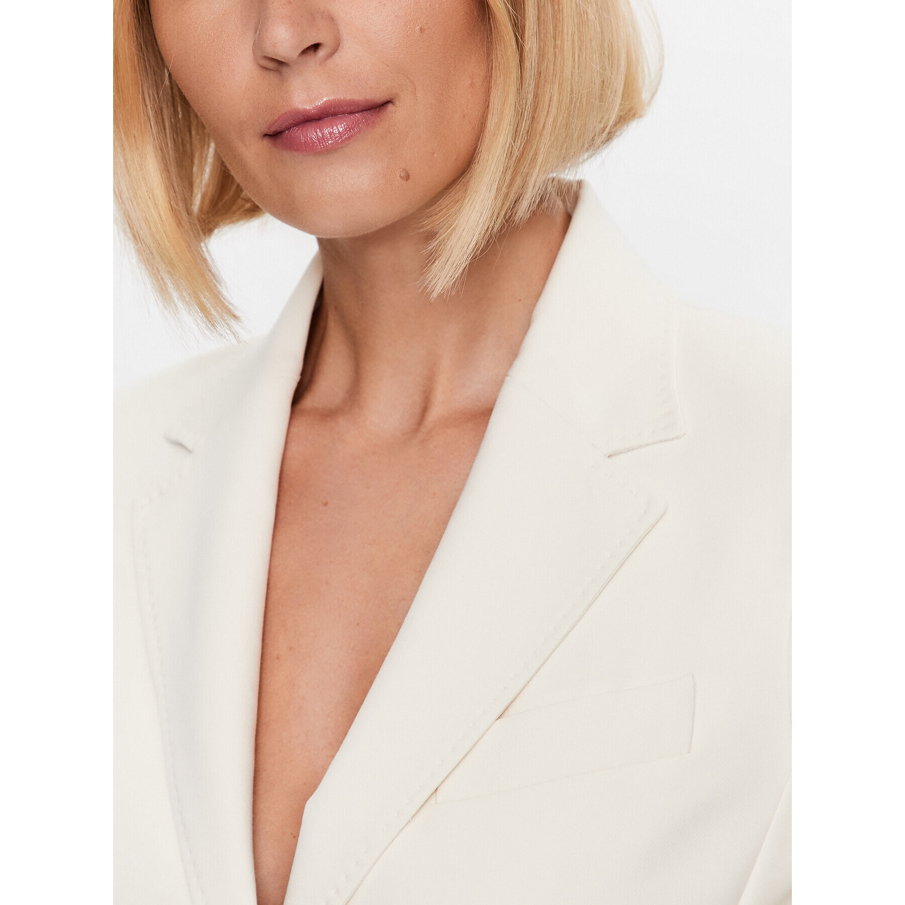 Weekend Max Mara Сако Uva 23504605 Екрю Regular Fit - Pepit.bg