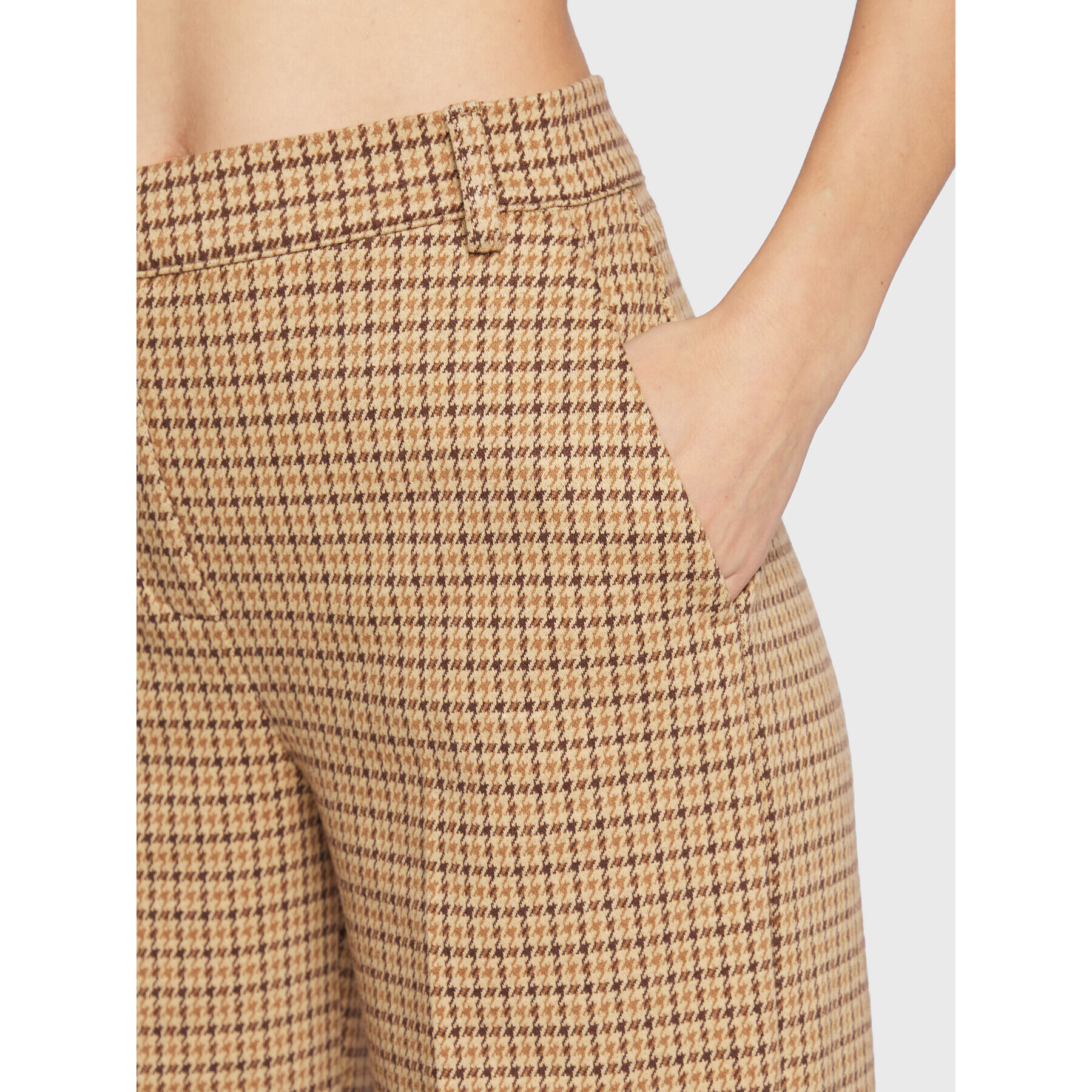 Weekend Max Mara Текстилни панталони Seggio 57860223 Бежов Regular Fit - Pepit.bg