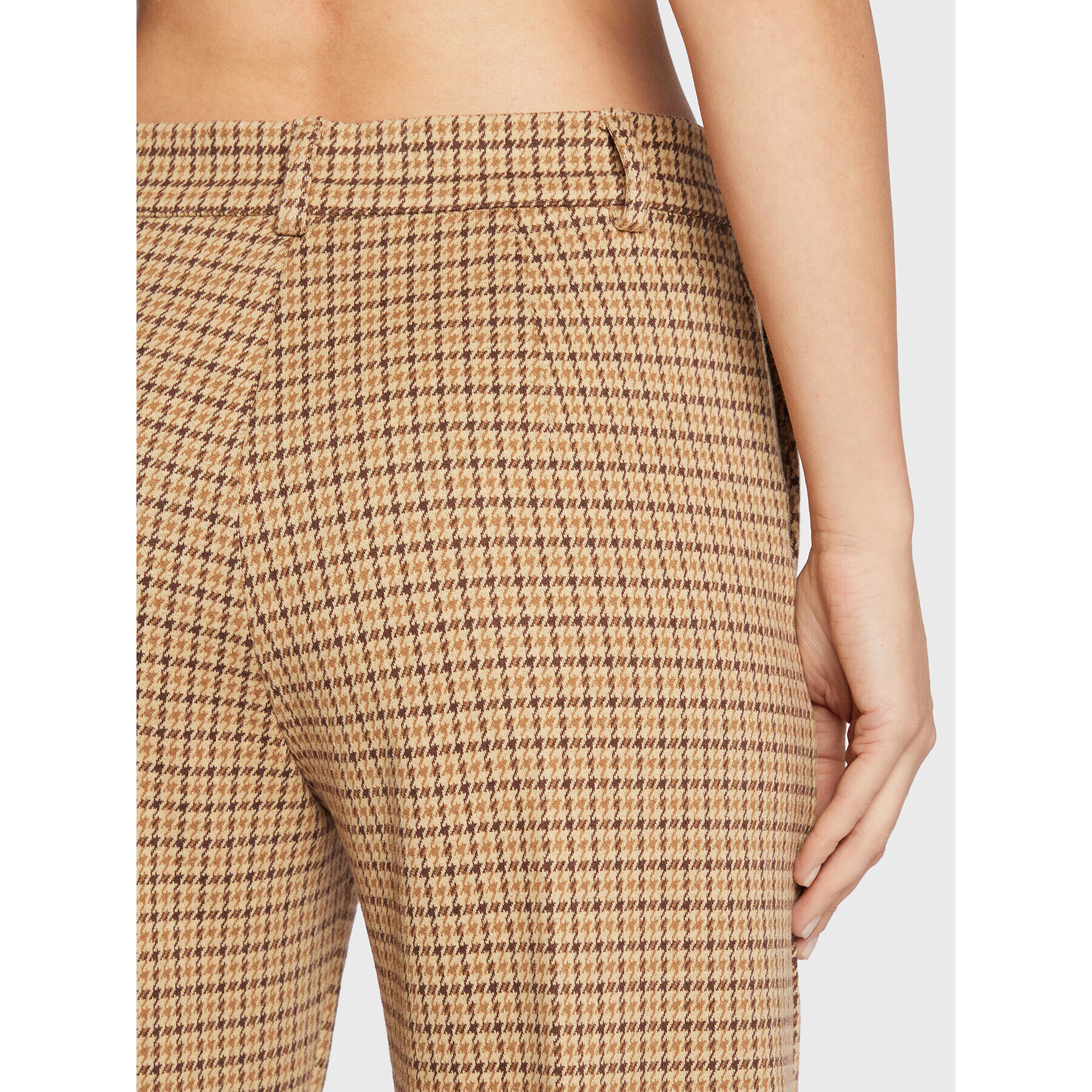 Weekend Max Mara Текстилни панталони Seggio 57860223 Бежов Regular Fit - Pepit.bg