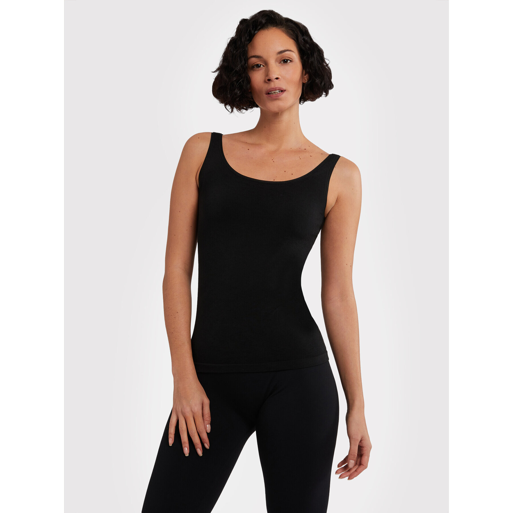 Wolford Топ Jamaika 55035 Черен Close Fit - Pepit.bg