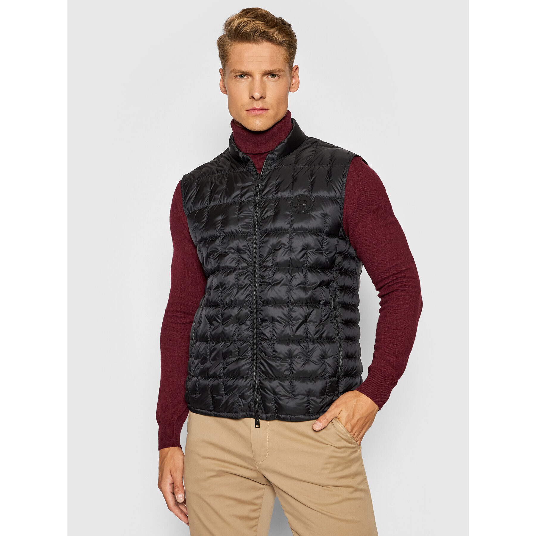 Woolrich Елек Deepsix CFWOVE0030MRUT2686 Черен Regular Fit - Pepit.bg