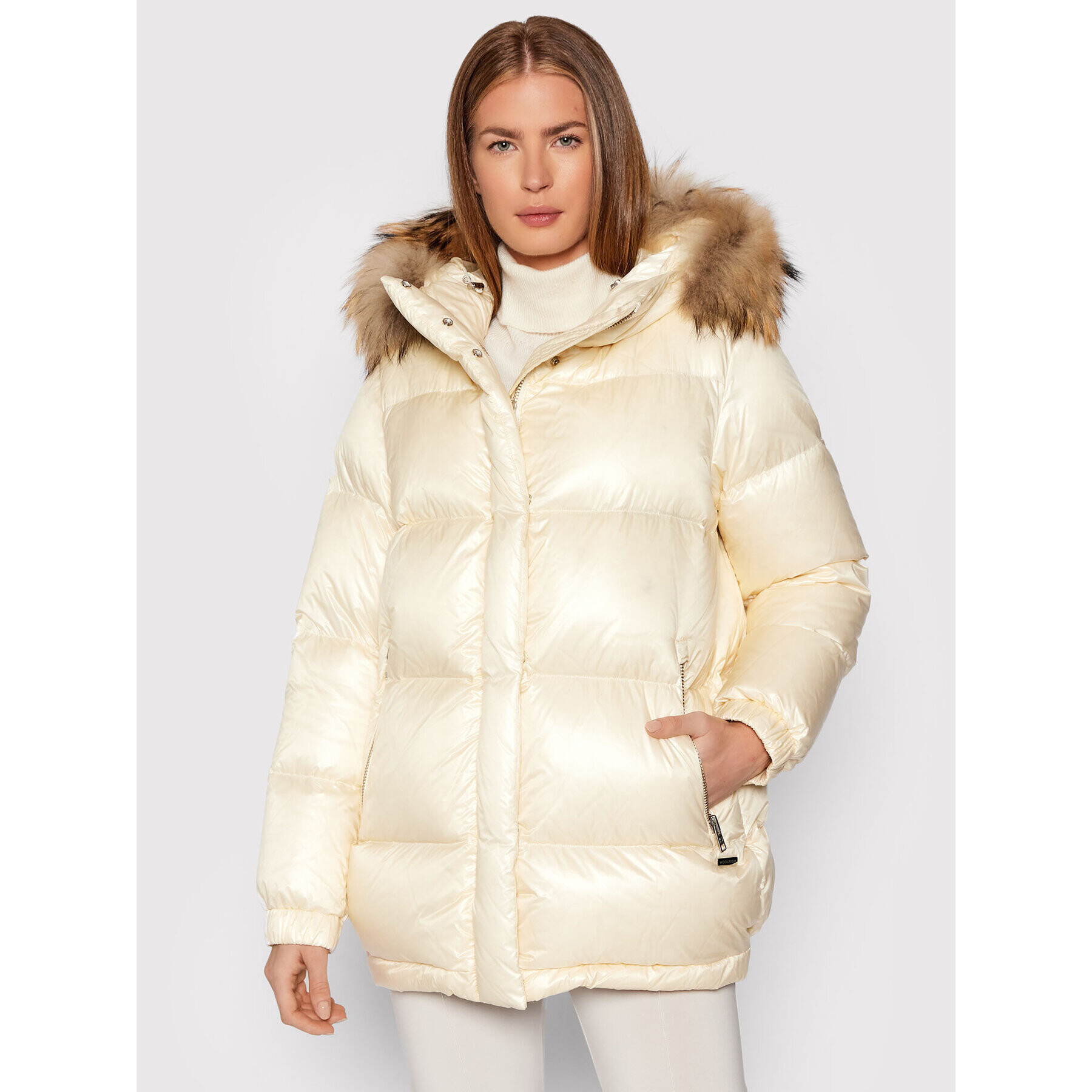 Woolrich Пухено яке Aliquippa CFWWOU0584FRUT1702 Бежов Regular Fit - Pepit.bg