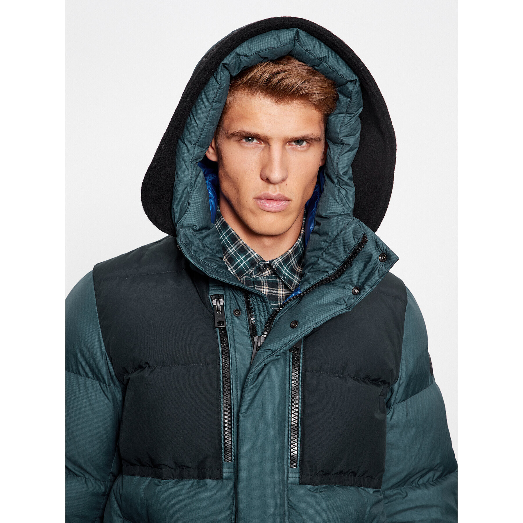 Woolrich Пухено яке Expedition CFWOOU0780MRUT3516 Тъмносин Regular Fit - Pepit.bg